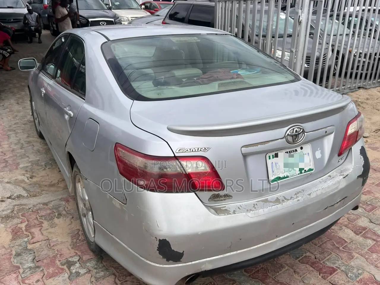 Toyota Camry SE V6 4dr Sedan (3.5L 6cyl 6AM) 2007 Silver