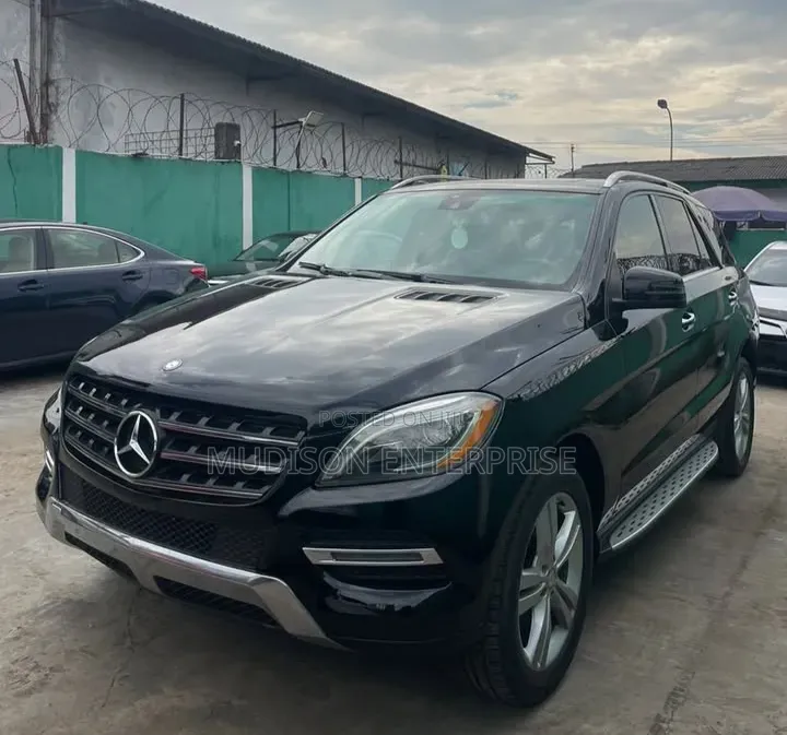 Mercedes-Benz M Class 2015 Black