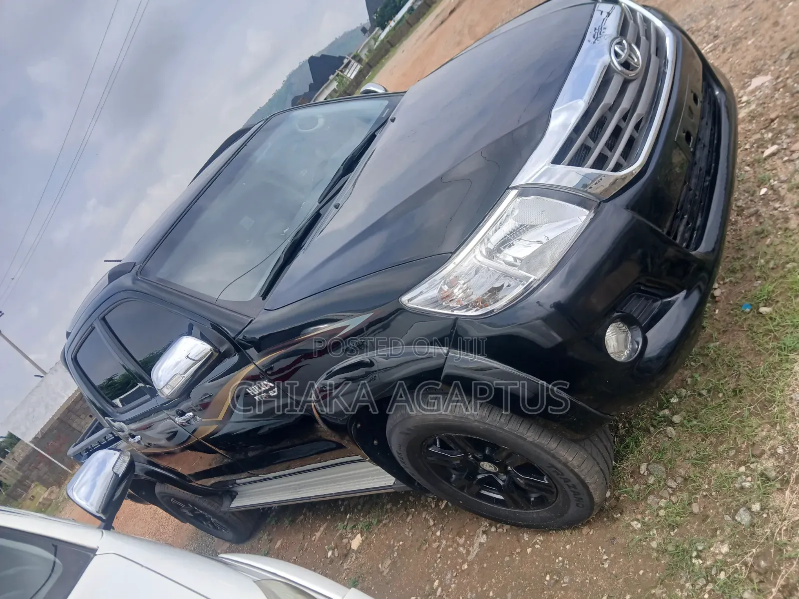 Toyota Hilux 2014 Black