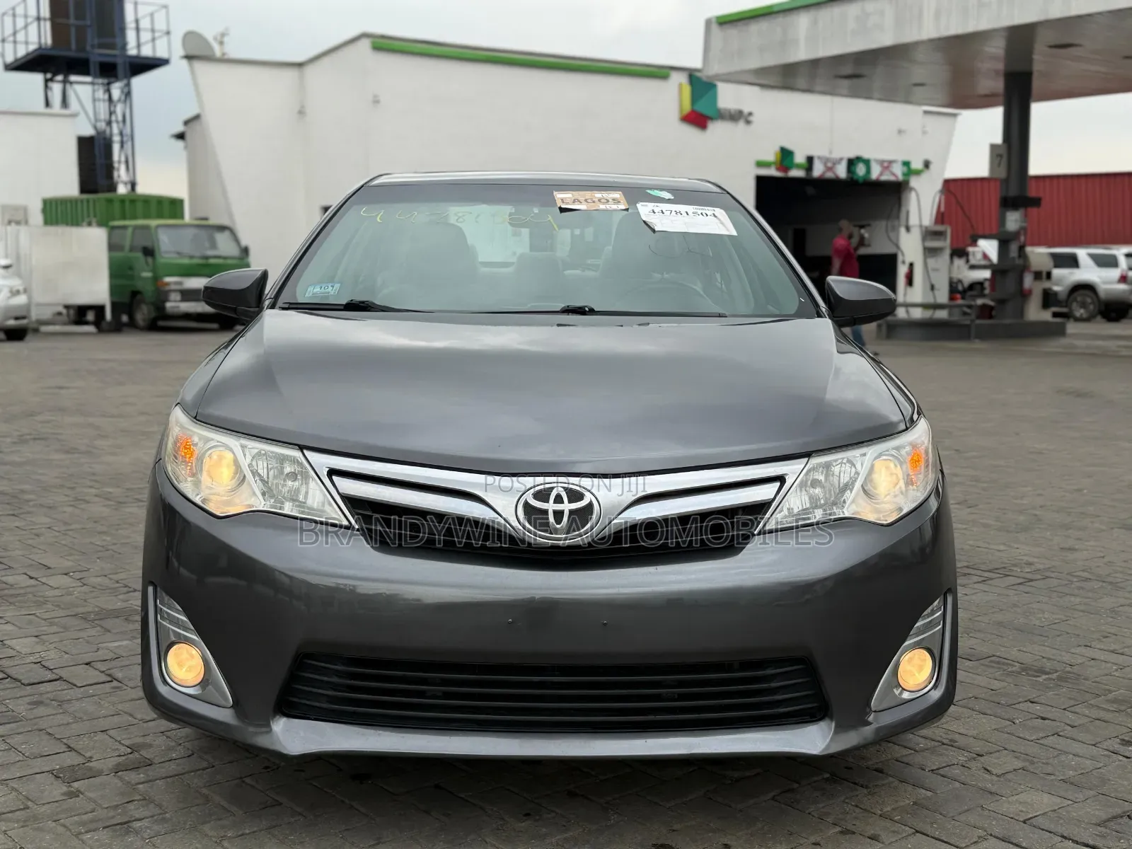 Toyota Camry 2012 Gray