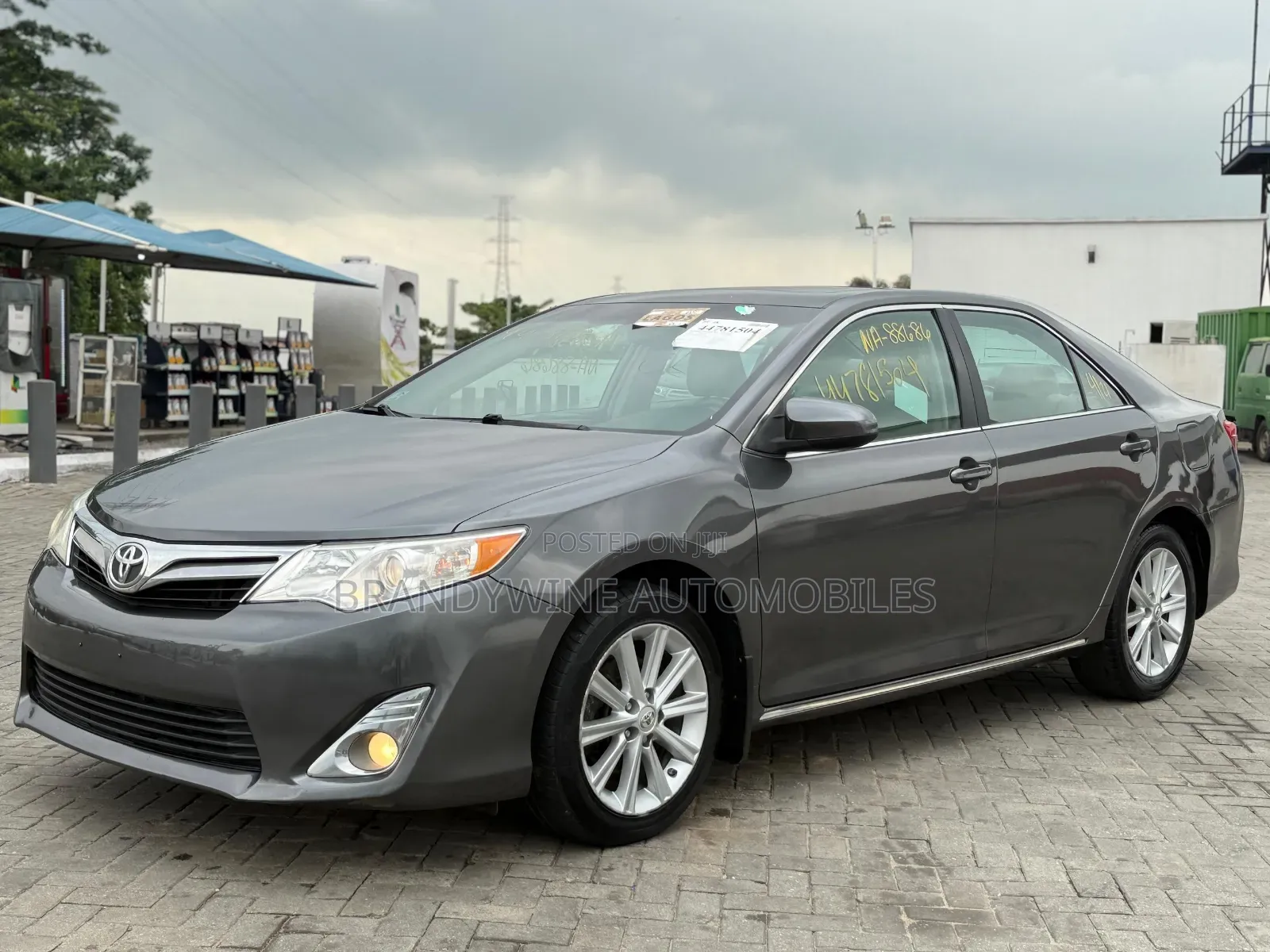 Toyota Camry 2012 Gray