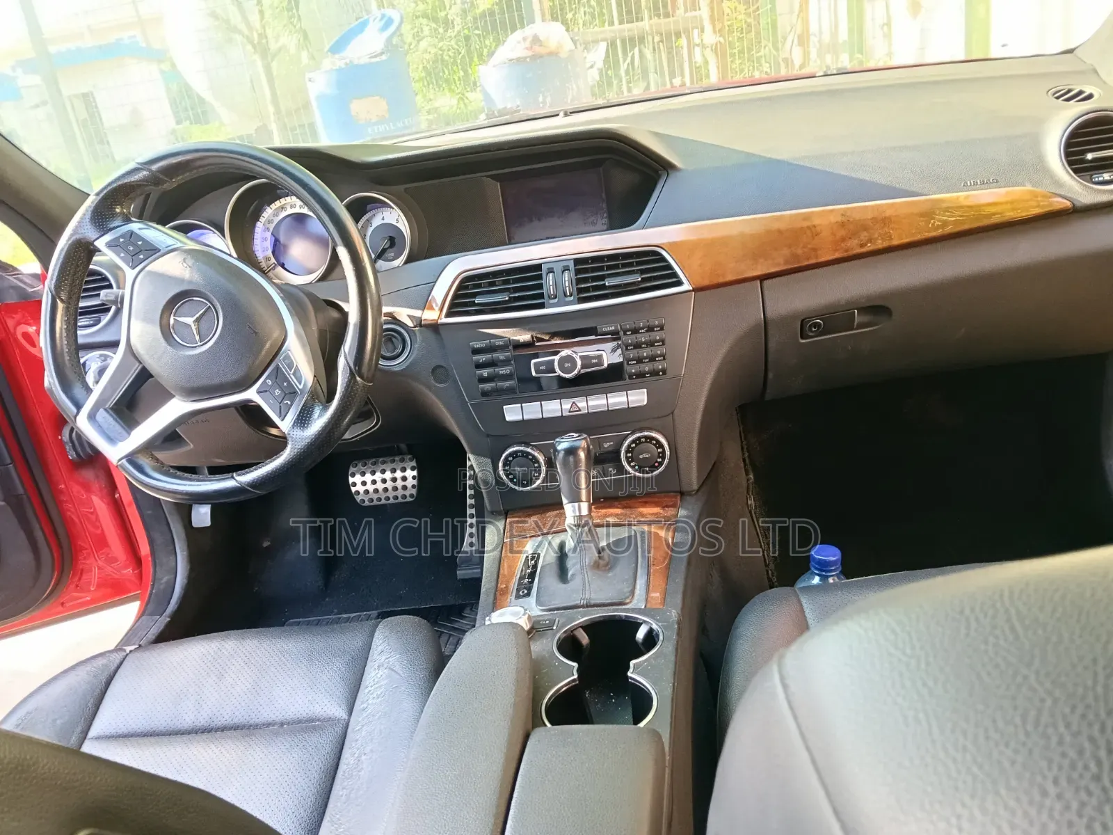 Mercedes-Benz C250 2012 Red