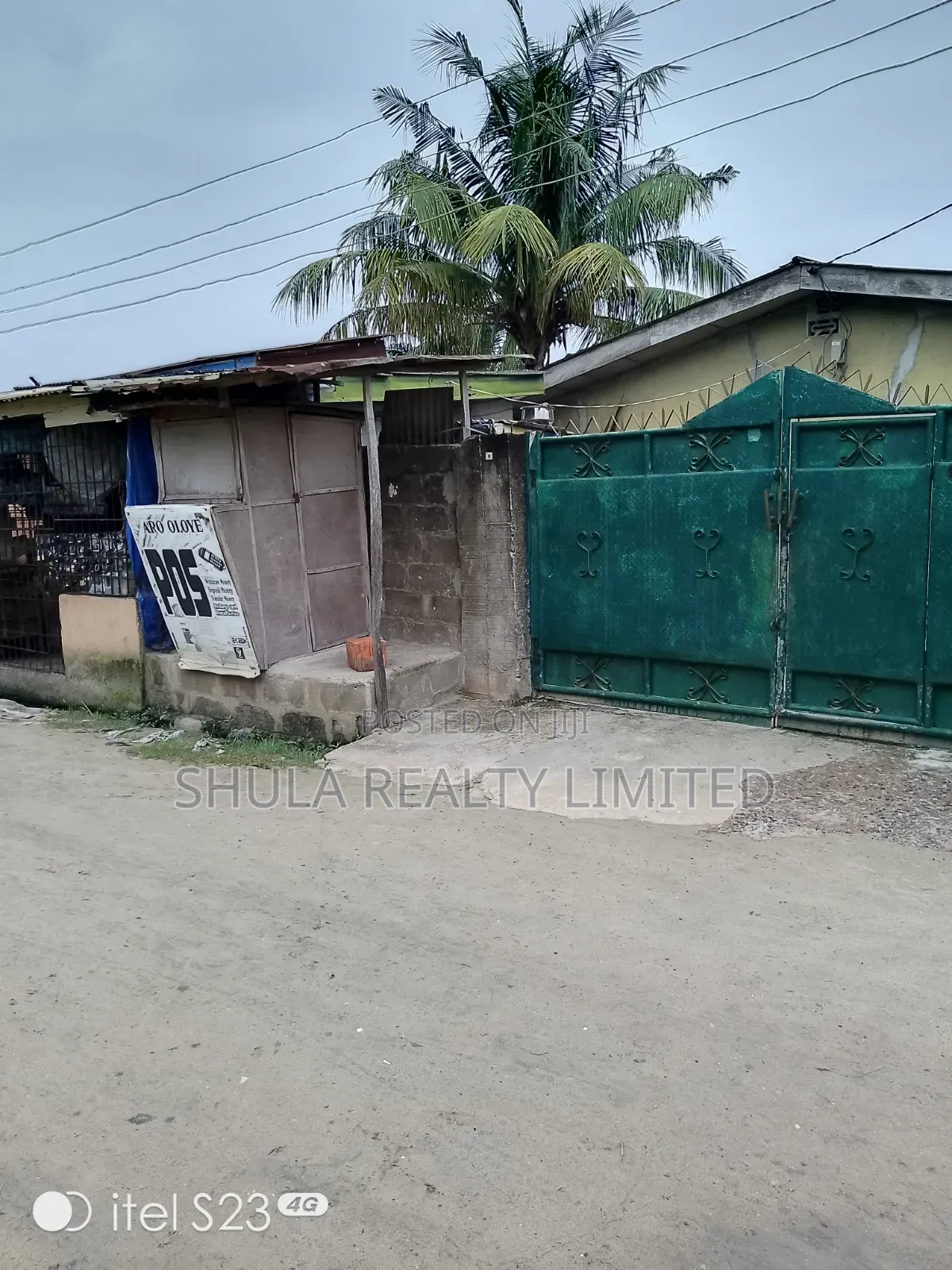 Furnished 3bdrm House in Ajangbadi for sale