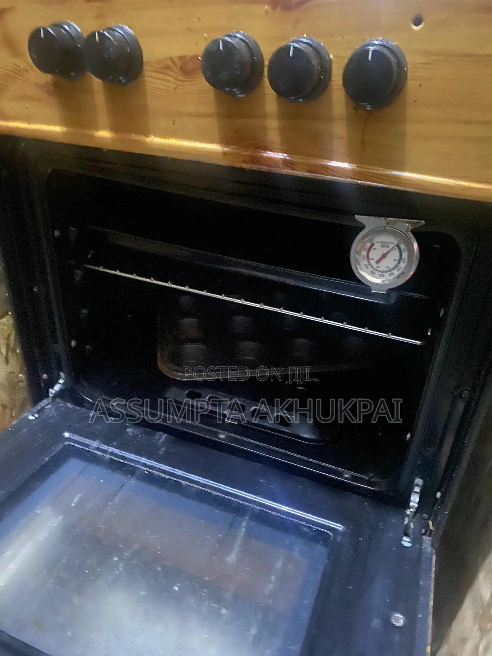 Gas Cooker