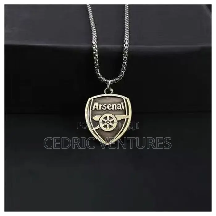 Arsenal Football Team Logo Pendant With Round Chain