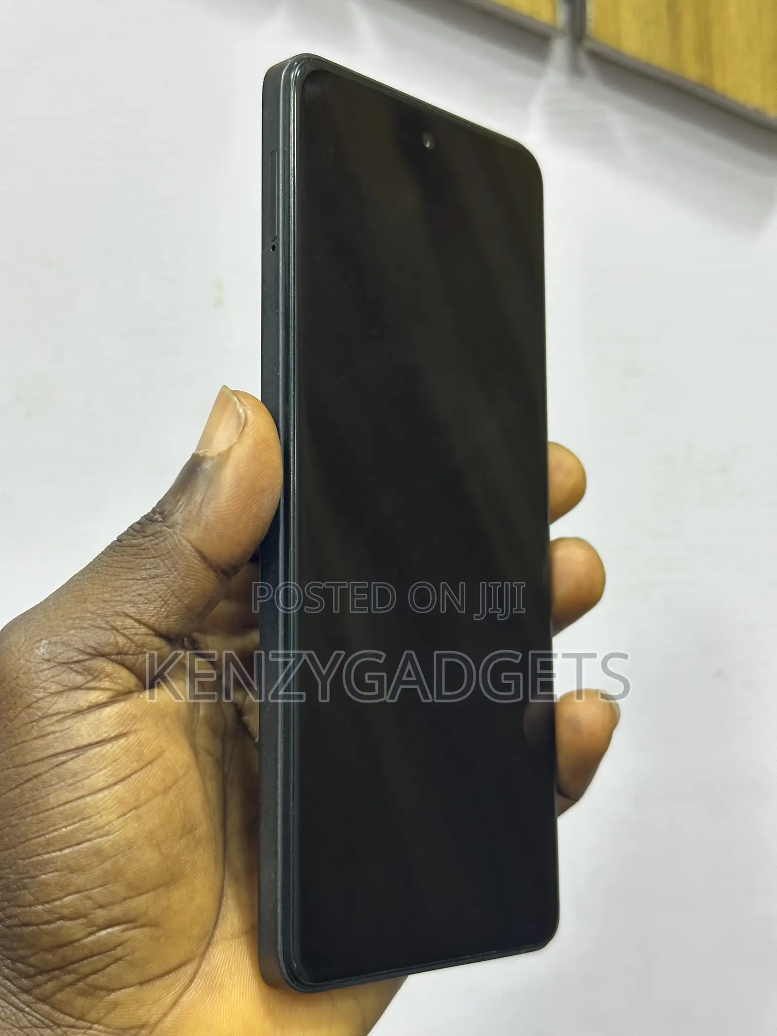 Tecno Pova 6 Neo 256 GB