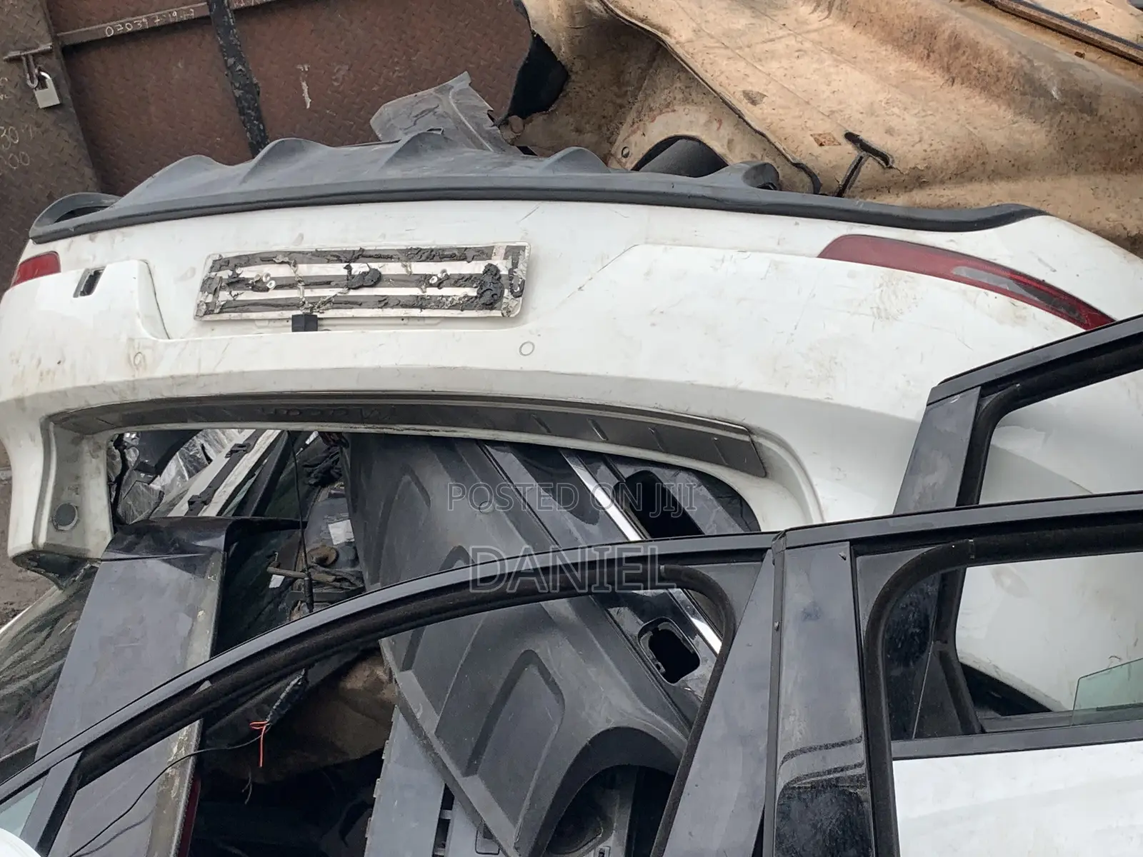 Porsche Macan Bonnet,Fender,Doors,Boot/Trunk,Front and Back Bumpers.