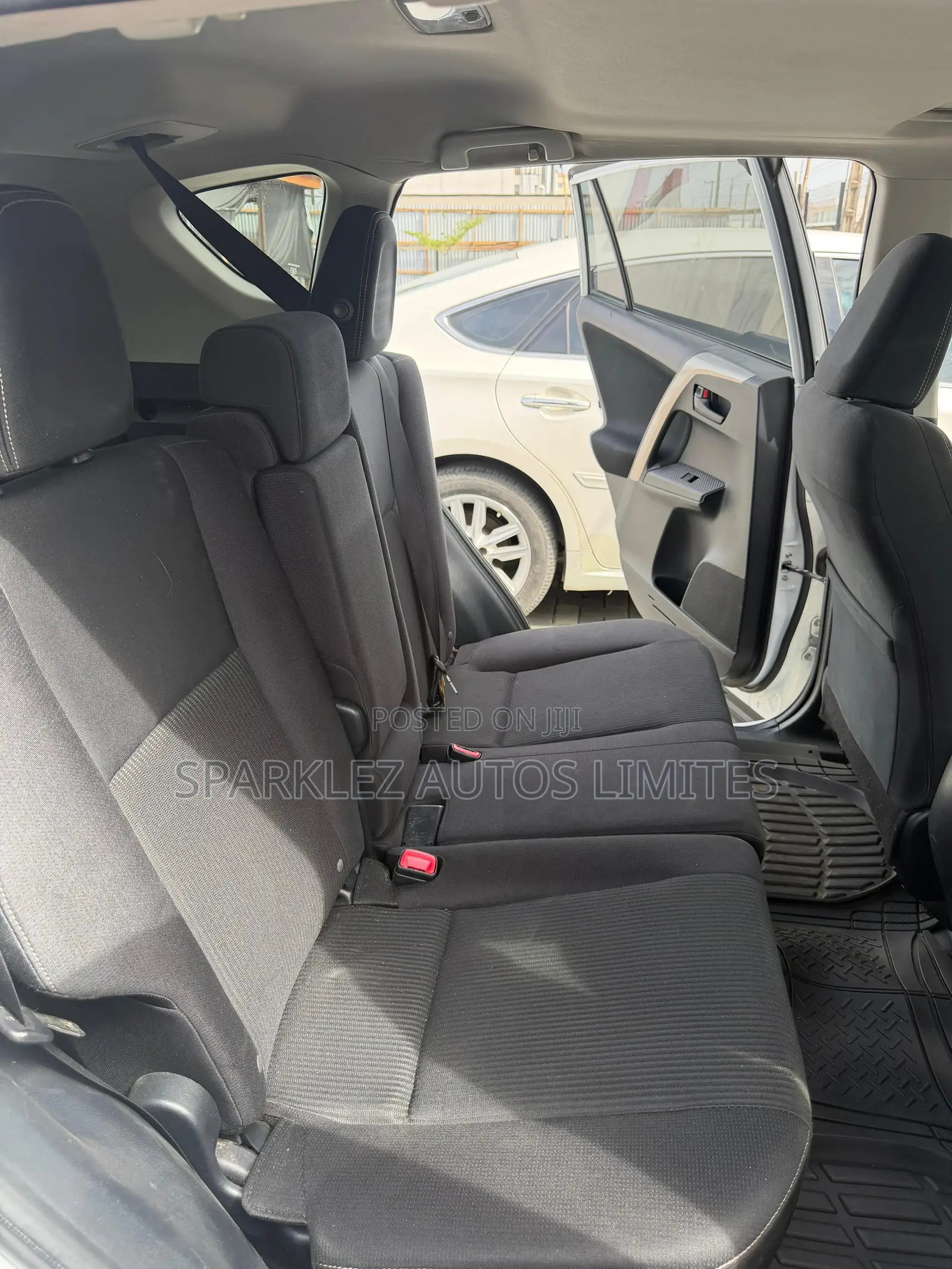 Toyota RAV4 2014 White