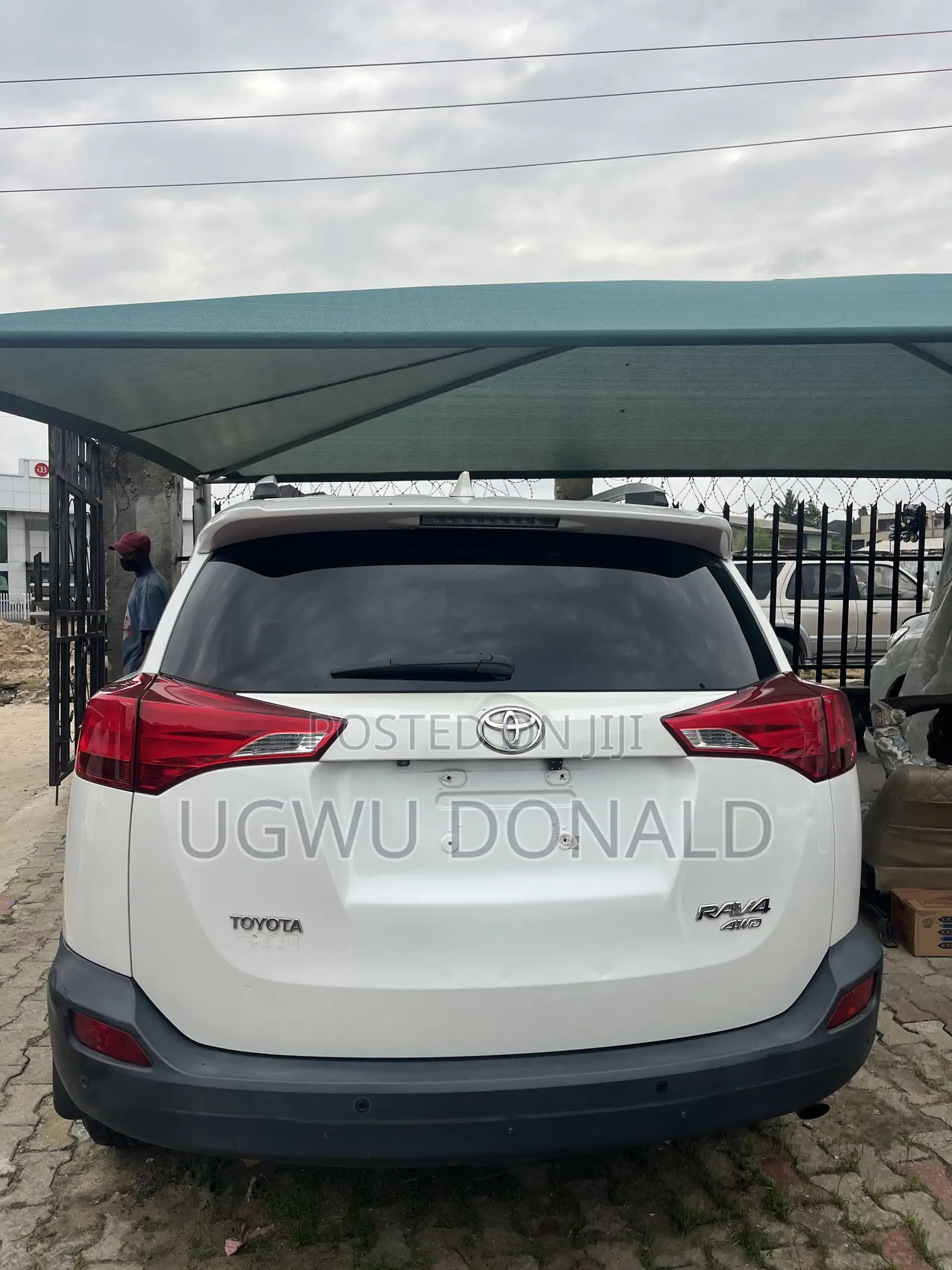 Toyota RAV4 2014 White