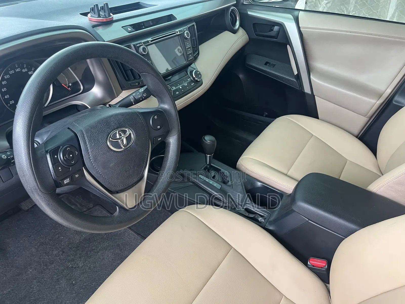 Toyota RAV4 2014 White