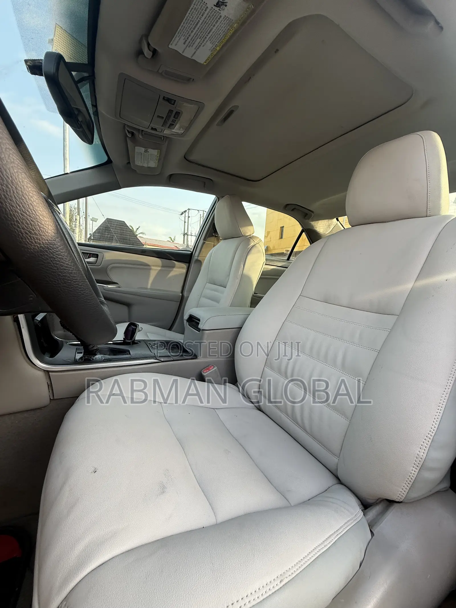 Toyota Camry XLE 4dr Sedan (2.5L 4cyl 6A) 2016 Silver