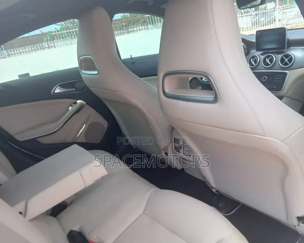 Mercedes-Benz CLA-Class 2015 White