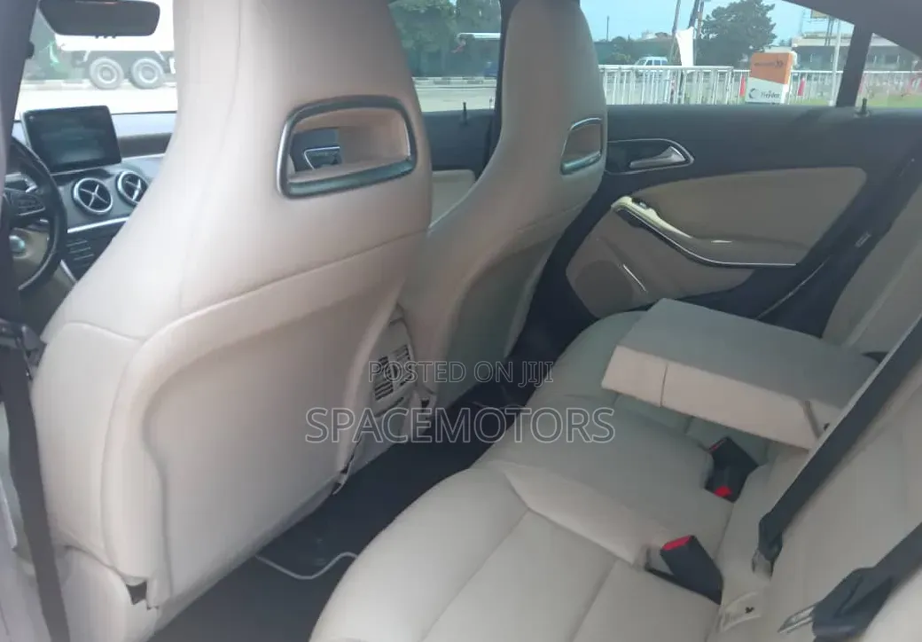 Mercedes-Benz CLA-Class 2015 White