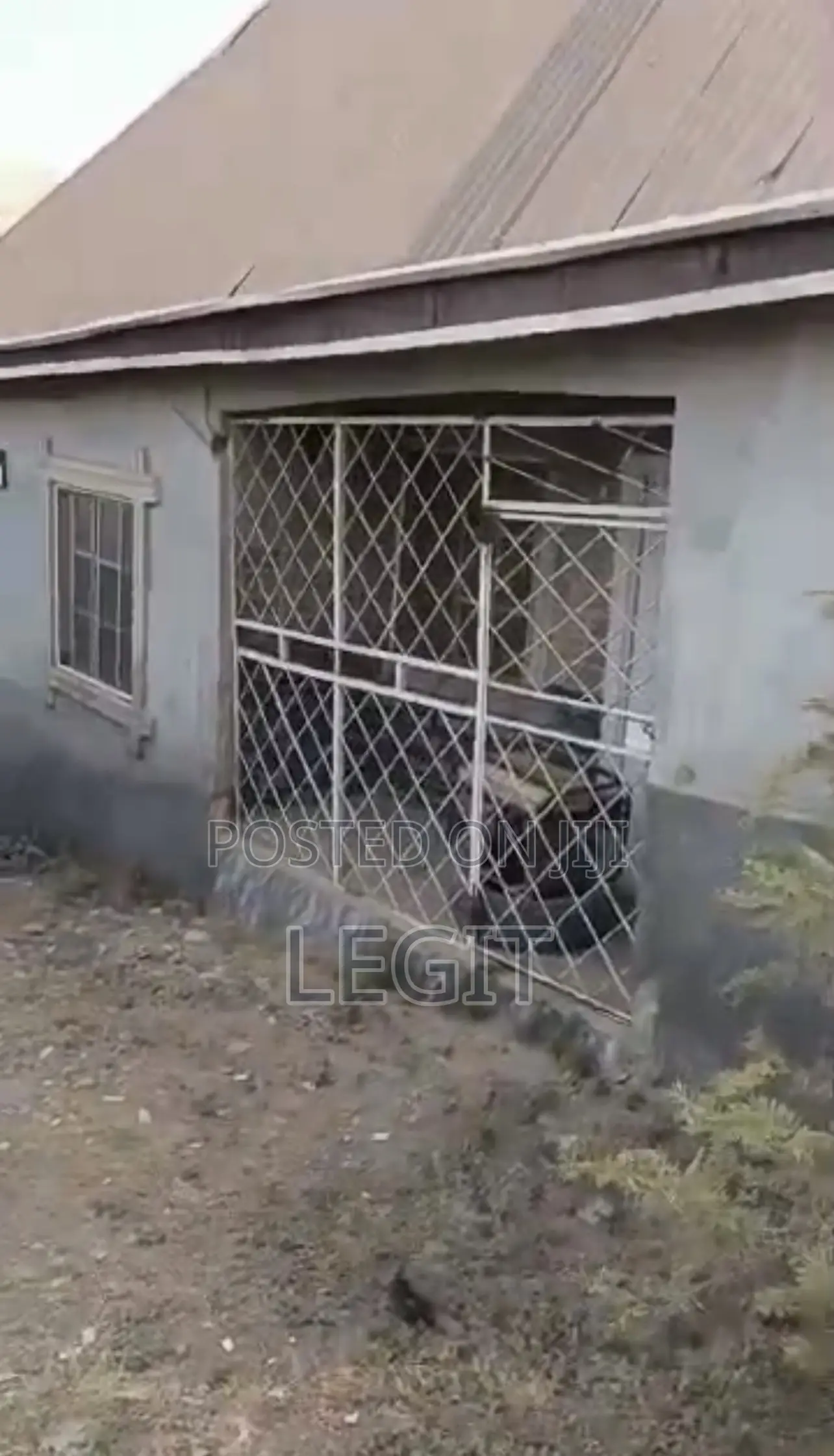 2bdrm Bungalow in Lugbe District for sale