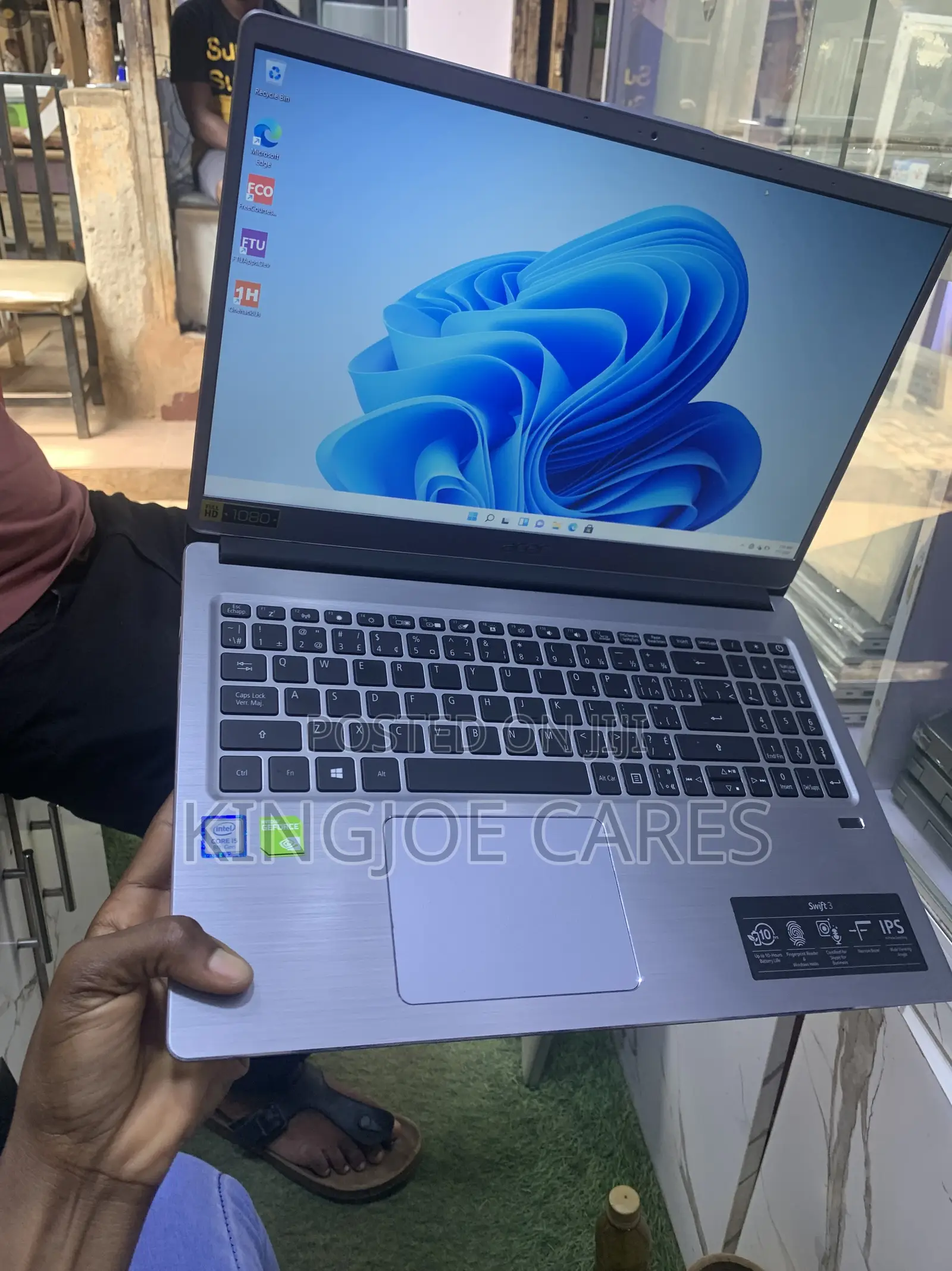 Laptop Acer Swift 3 8GB Intel Core i5 HDD 1T