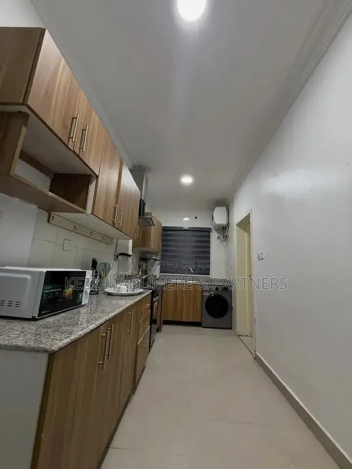 3bdrm Block of Flats in Golf Estate , Off Dr, Trans Amadi for sale