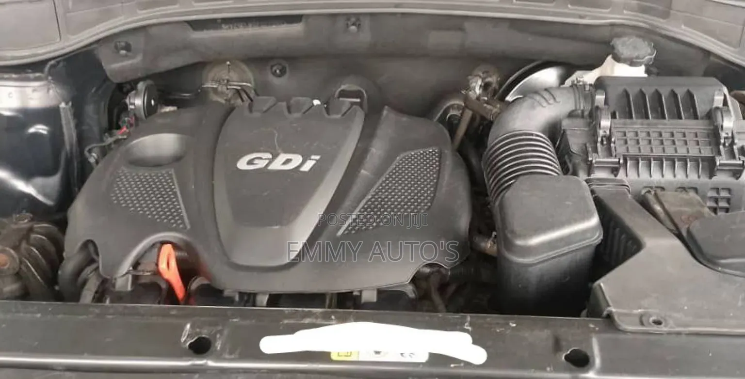 Hyundai Santa Fe 2016 Black