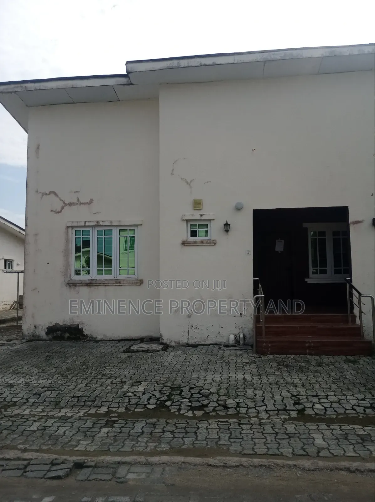 3bdrm Bungalow in Meridian Park Estate, Awoyaya for sale