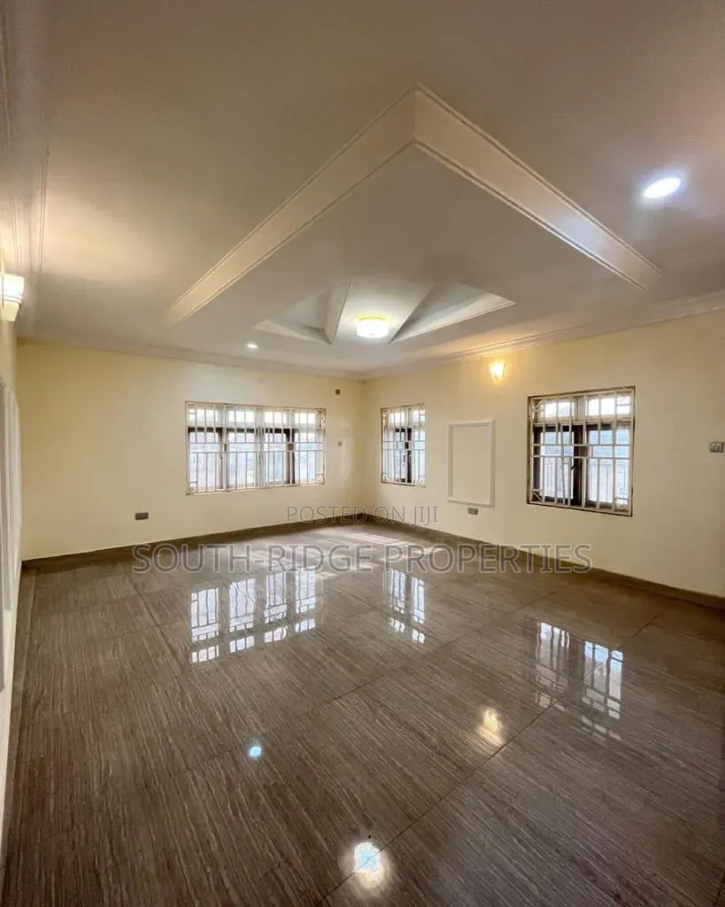 5bdrm Duplex in Galadimawa for sale