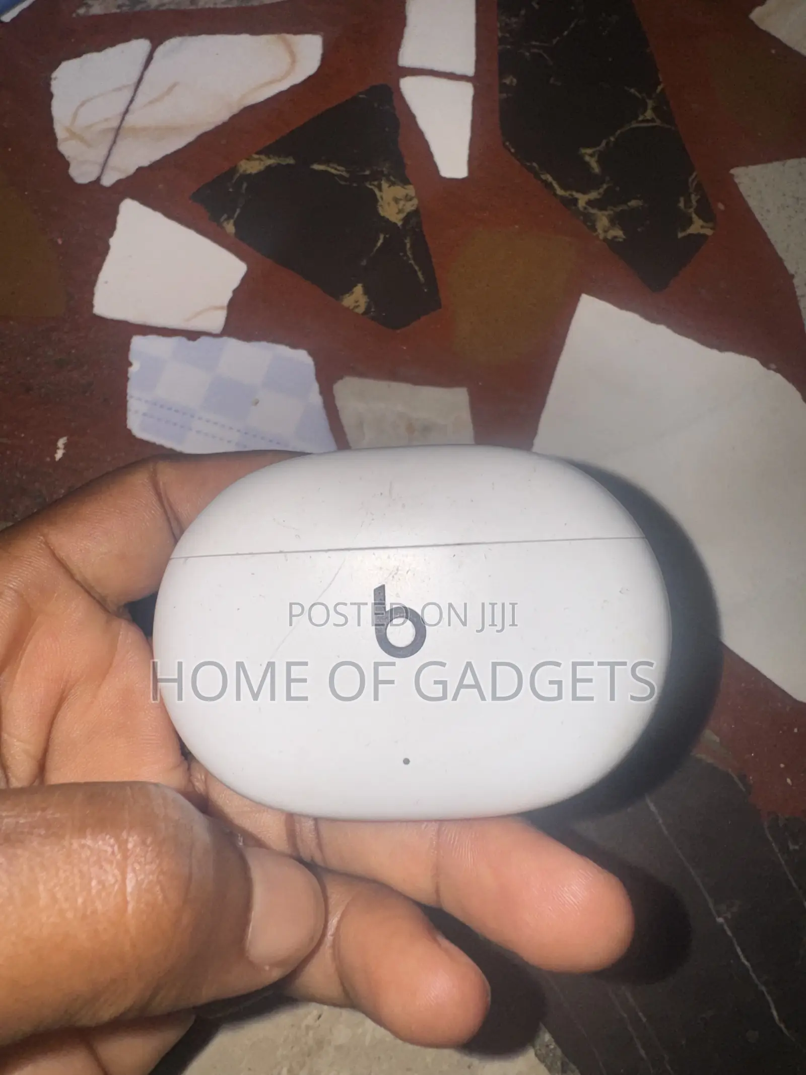 Beats Studio Earbud Charging Case for Sale