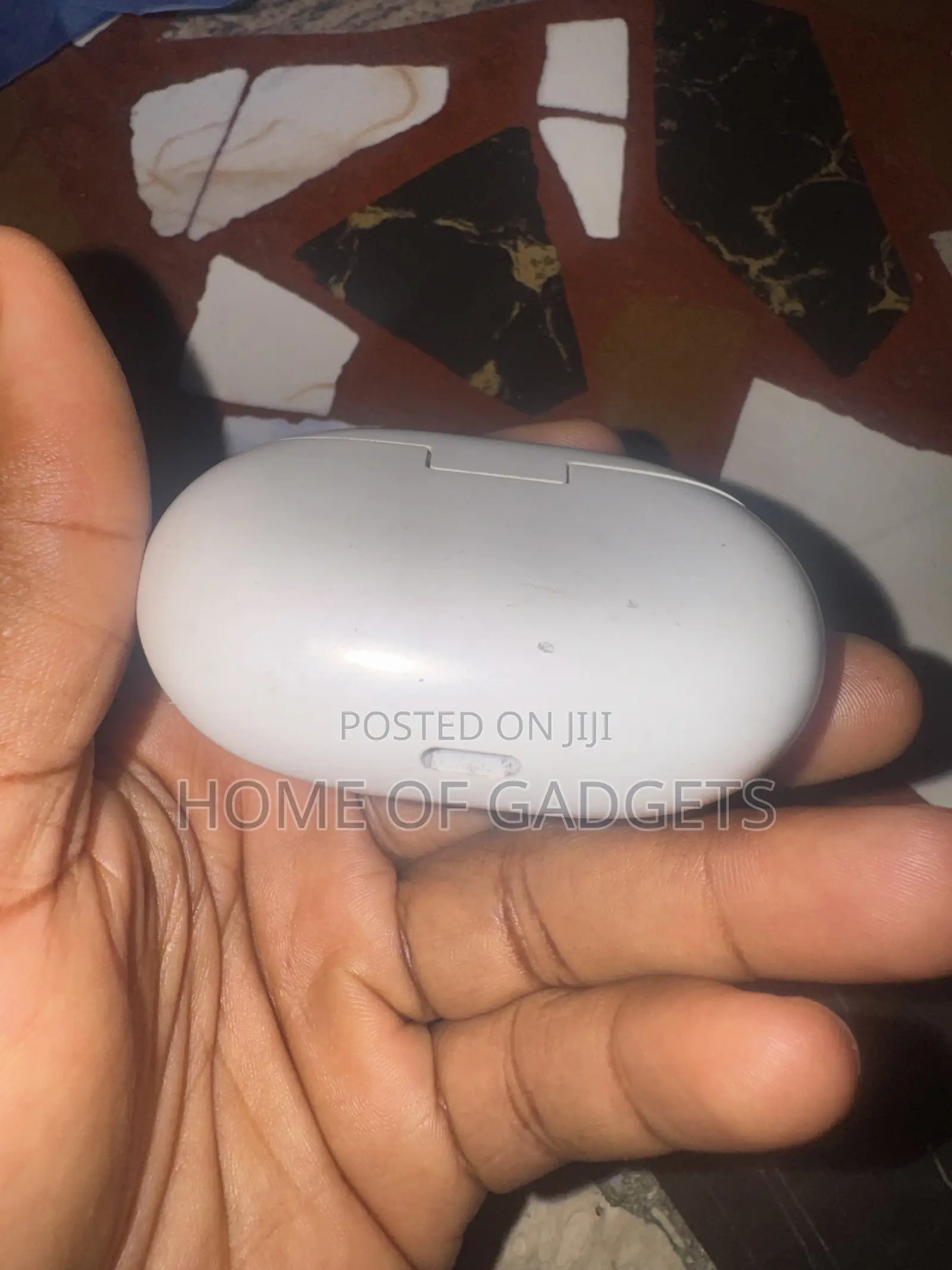 Beats Studio Earbud Charging Case for Sale