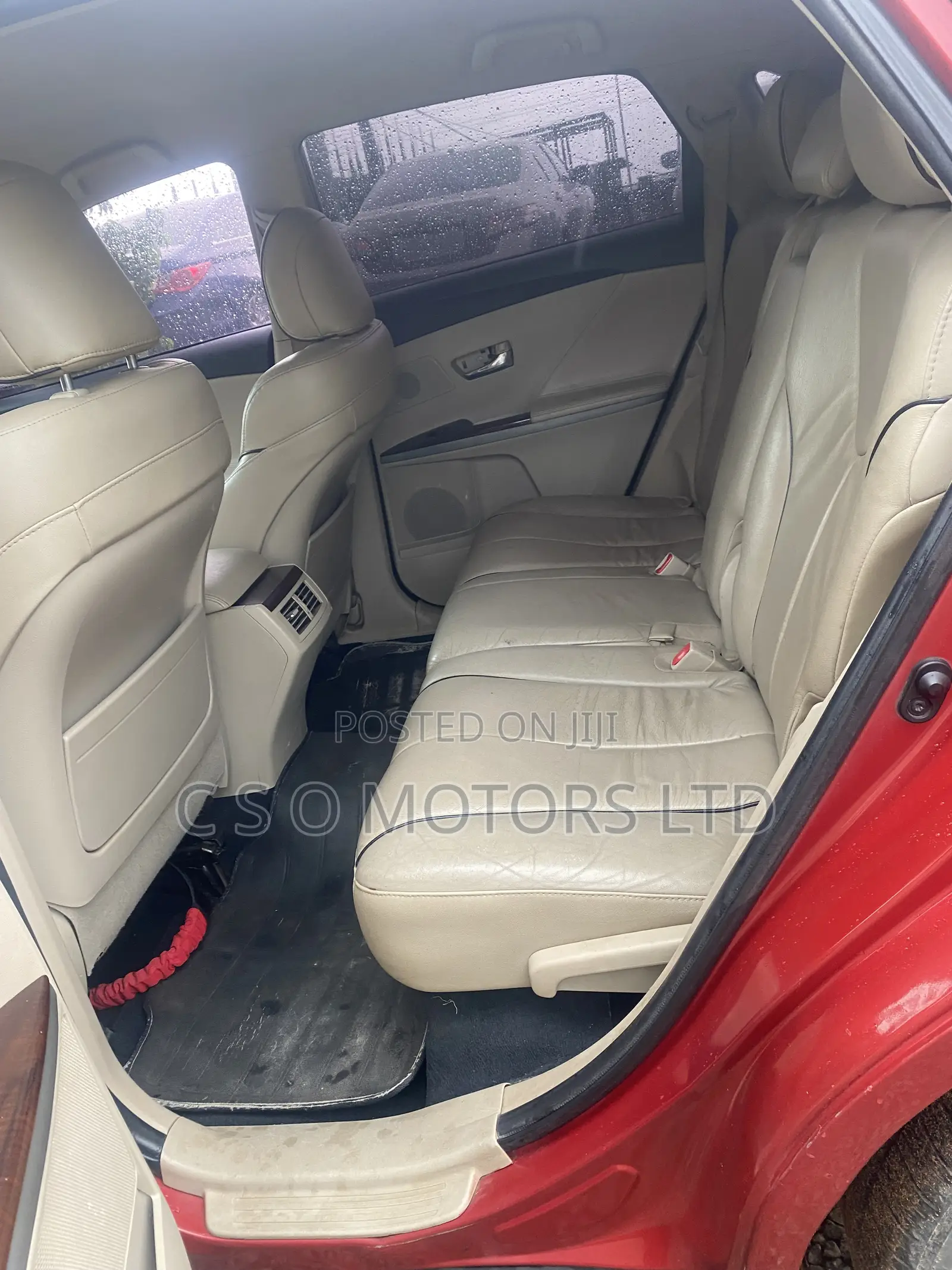 Toyota Venza LE 2010 Red