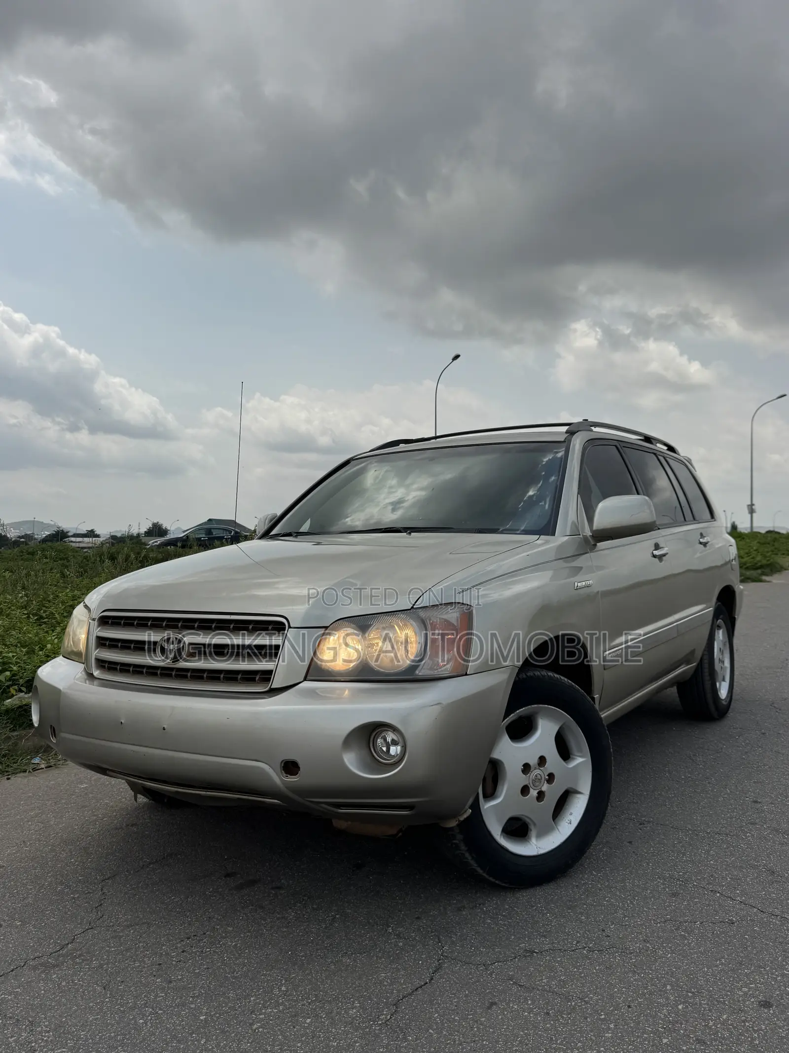 Toyota Highlander Limited V6 AWD 2003 Gold