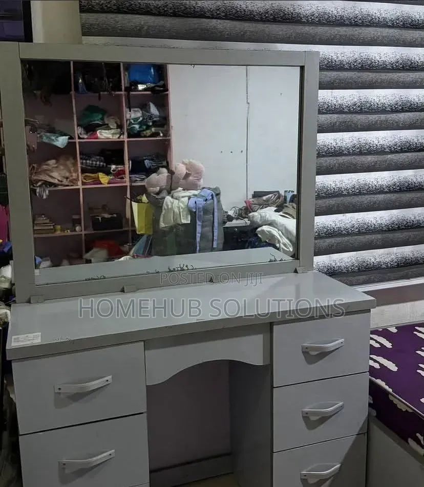 Dresser With Stool