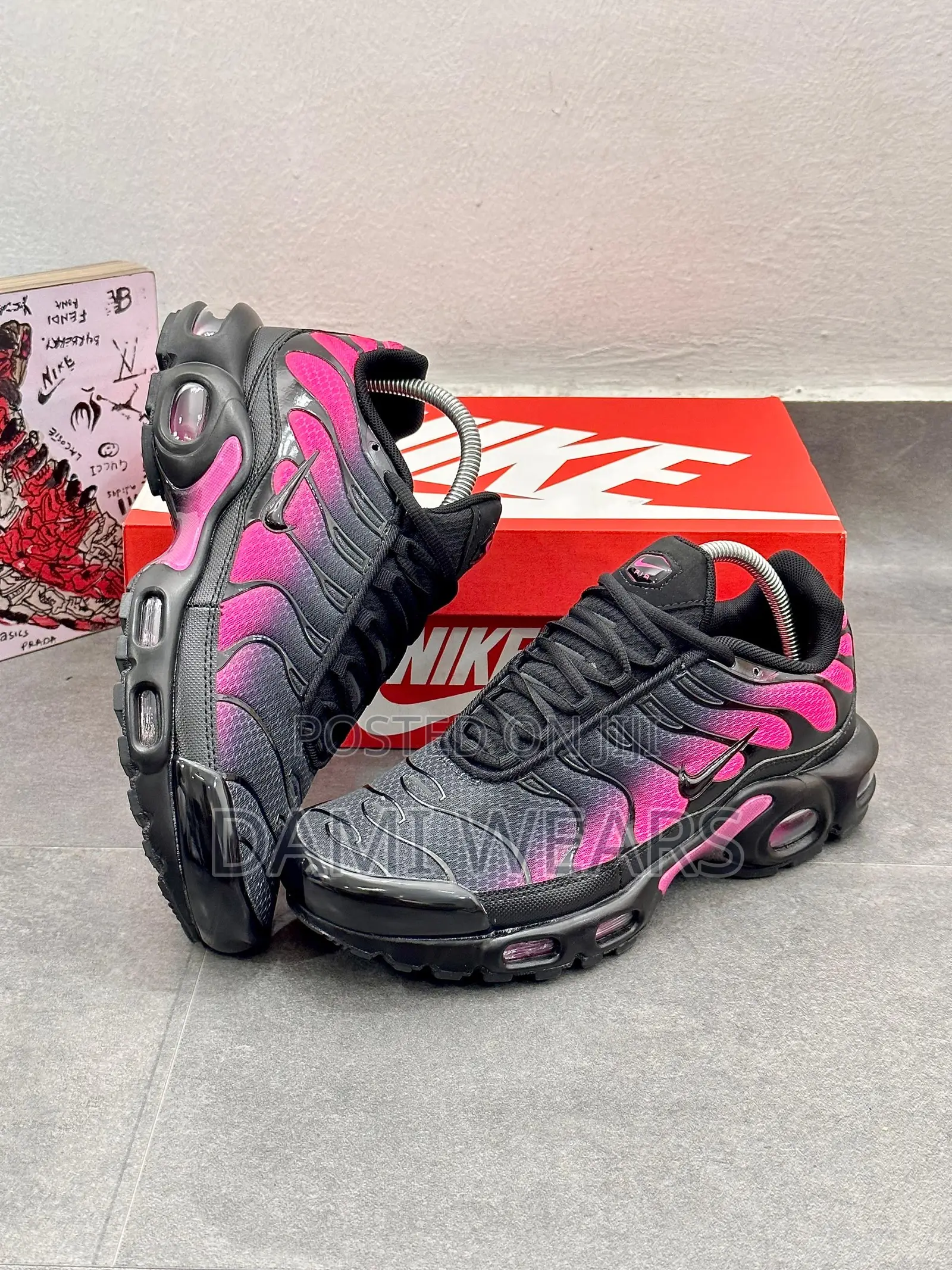 Nike Airmax Tn 1 Black Hyper Pink