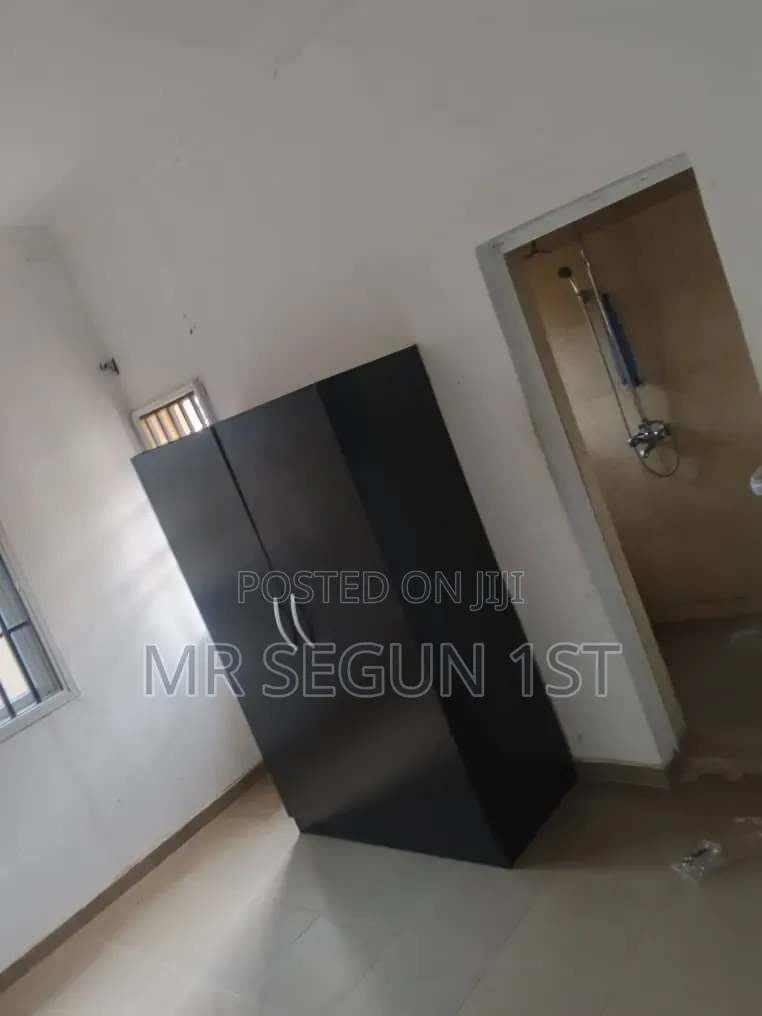 2bdrm Block of Flats in Kasumu Estate, Ibadan for rent