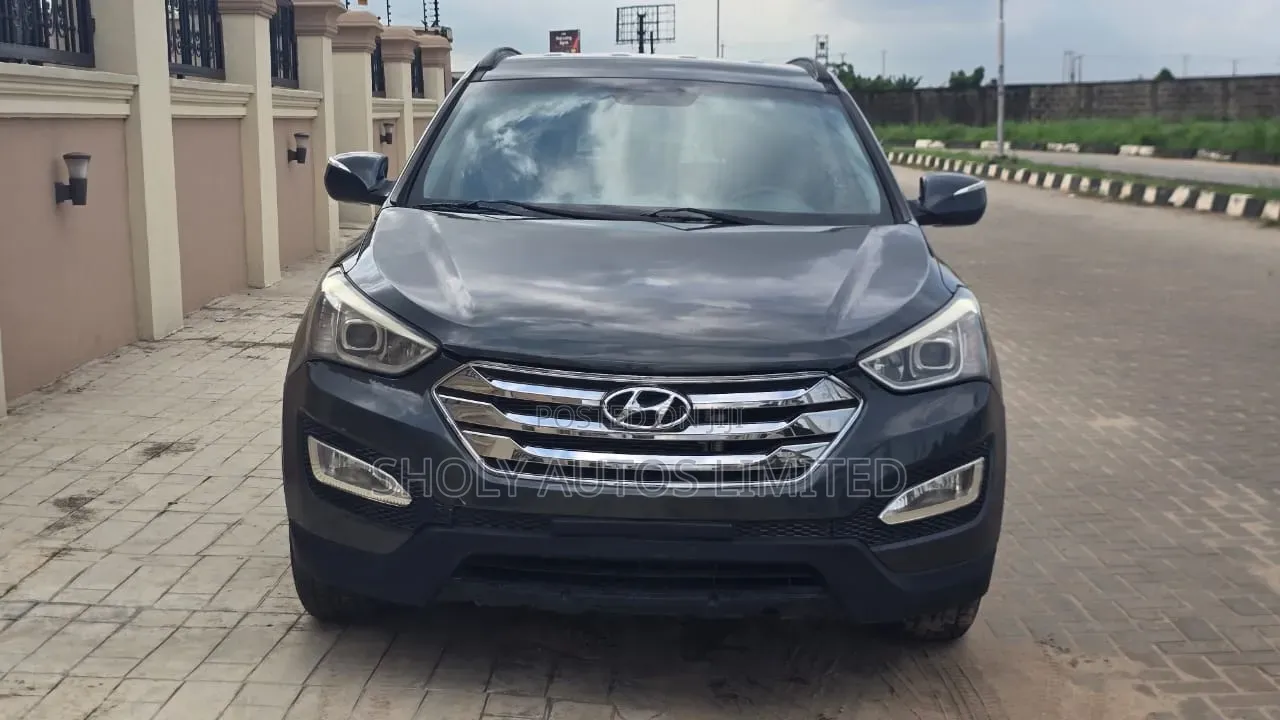 Hyundai Santa Fe 2015 Gray