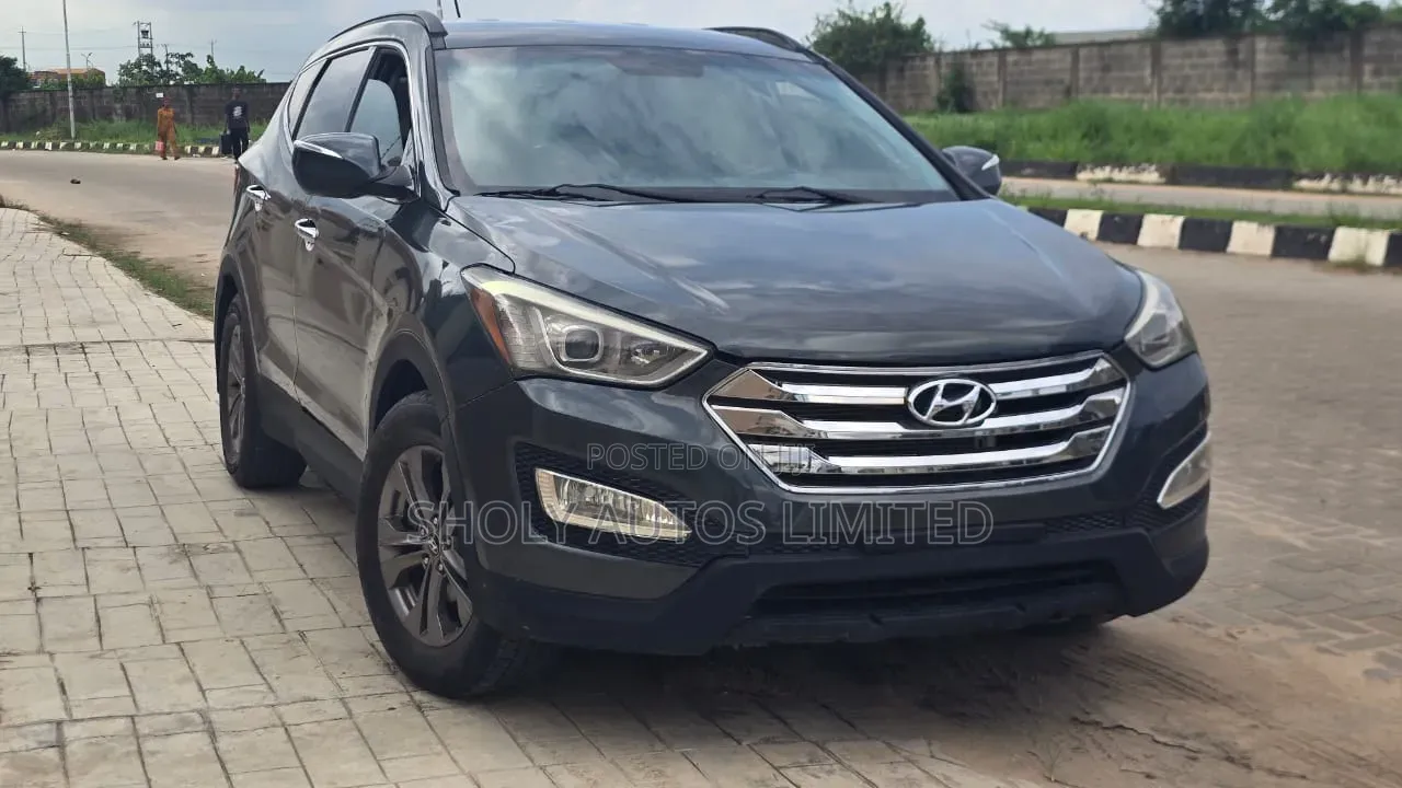 Hyundai Santa Fe 2015 Gray
