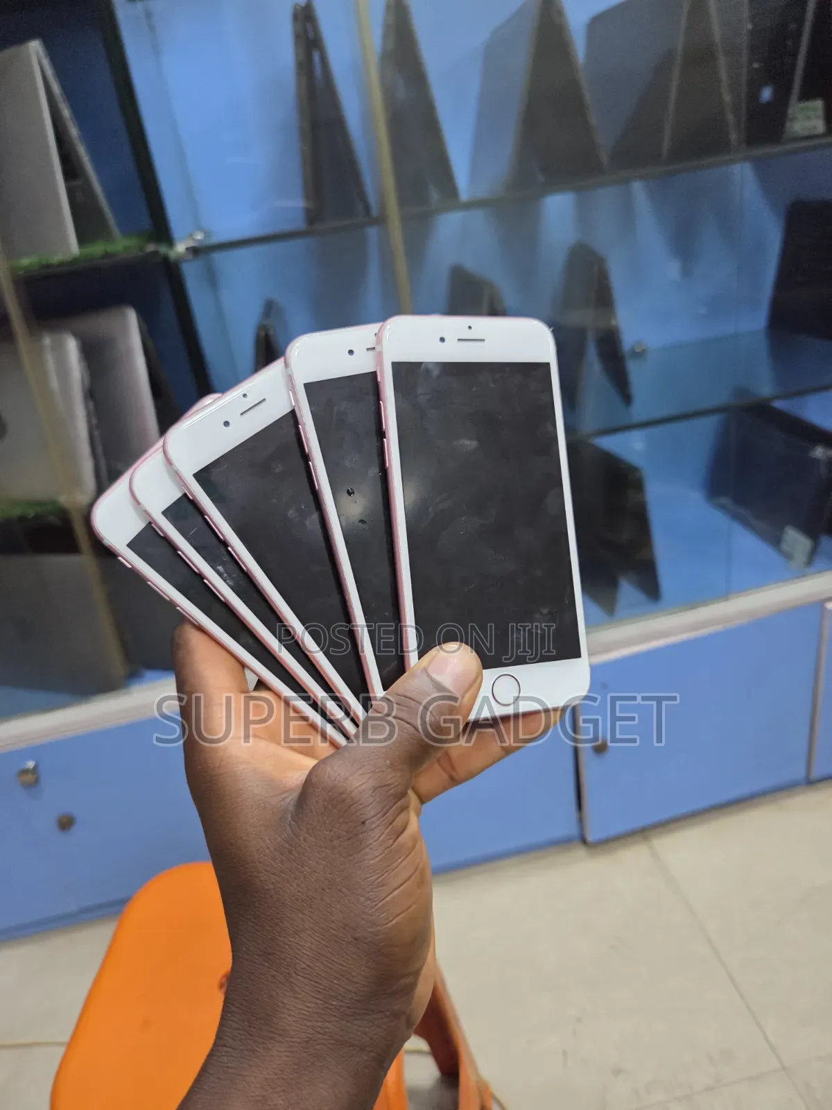 Apple iPhone 6s 16 GB Gold