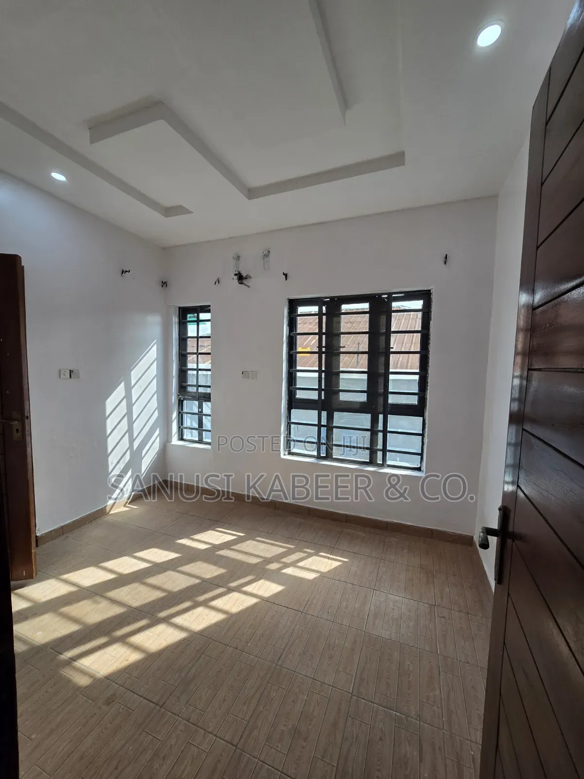 4bdrm Bungalow in Oke'Badan Estate., Ibadan for sale