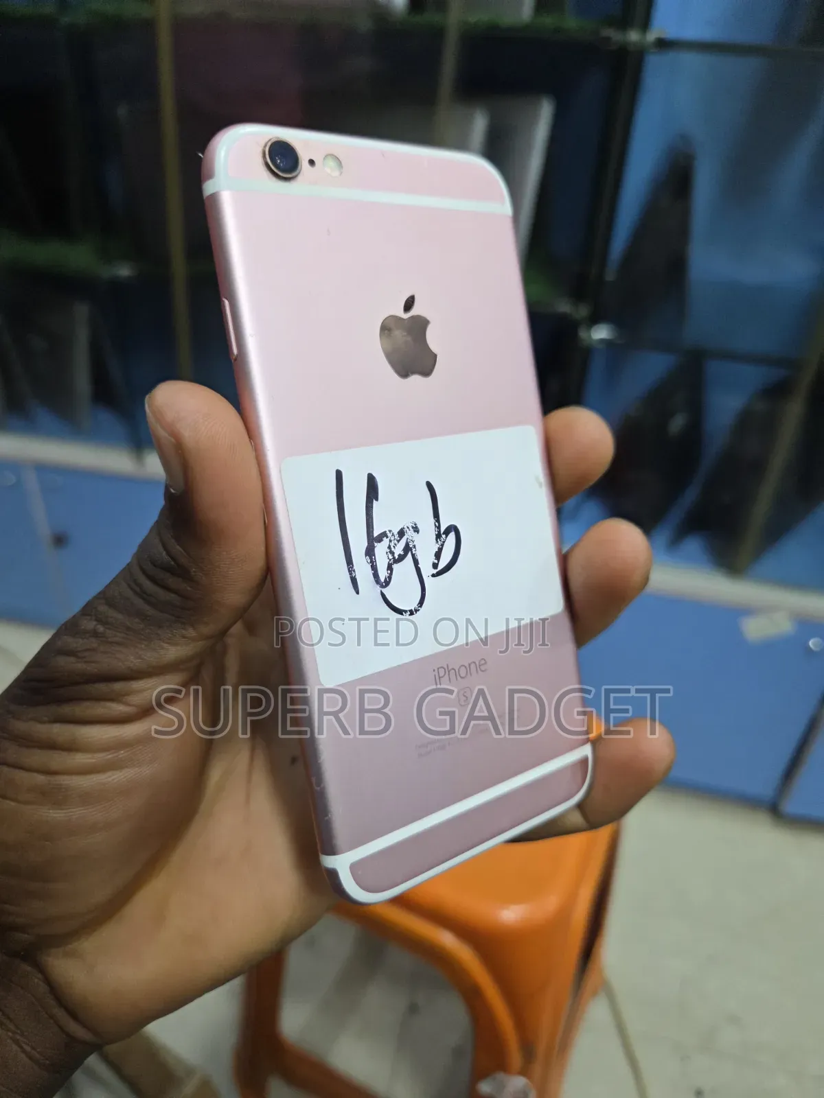 Apple iPhone 6s 16 GB Gold