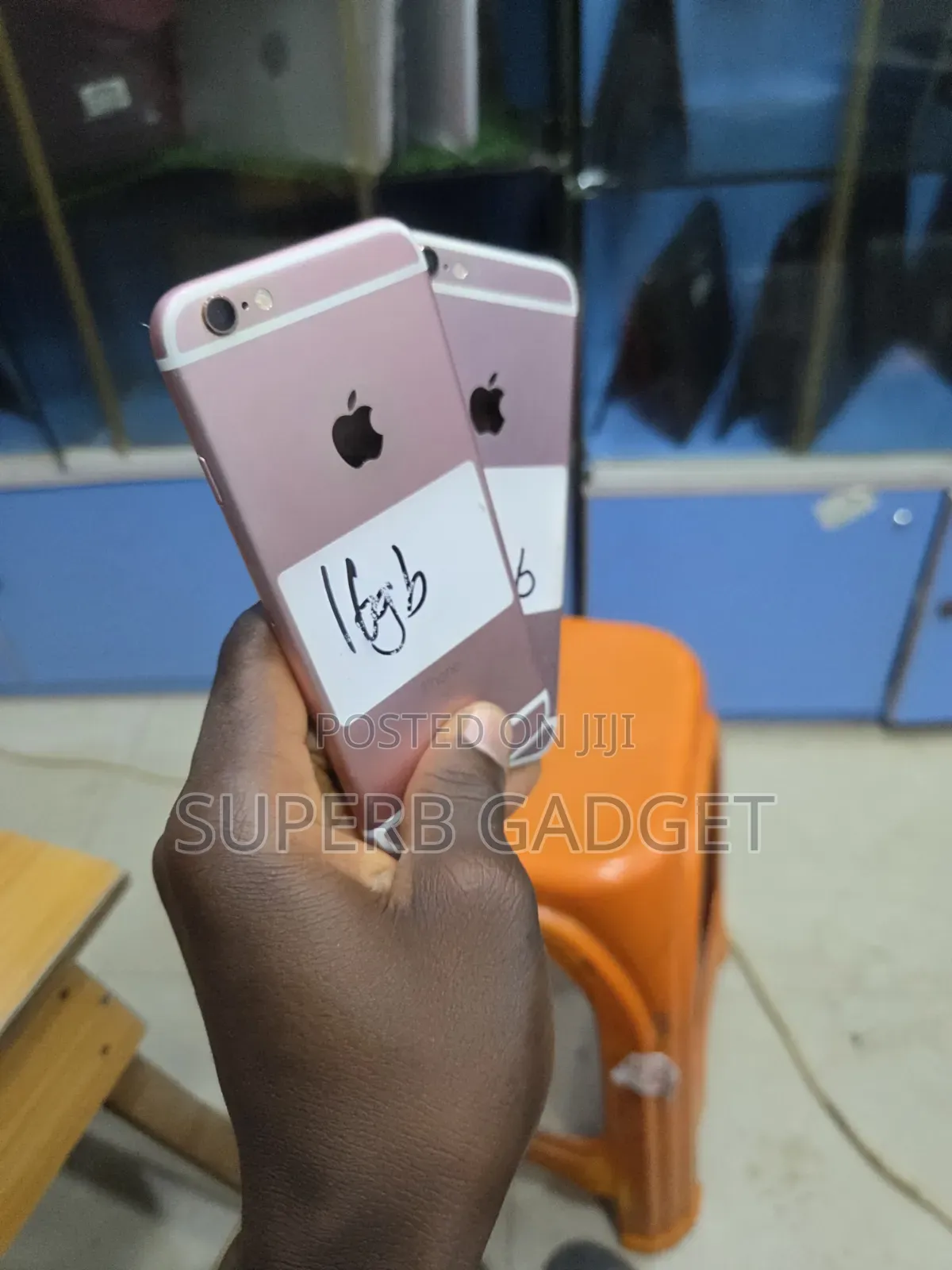 Apple iPhone 6s 16 GB Gold