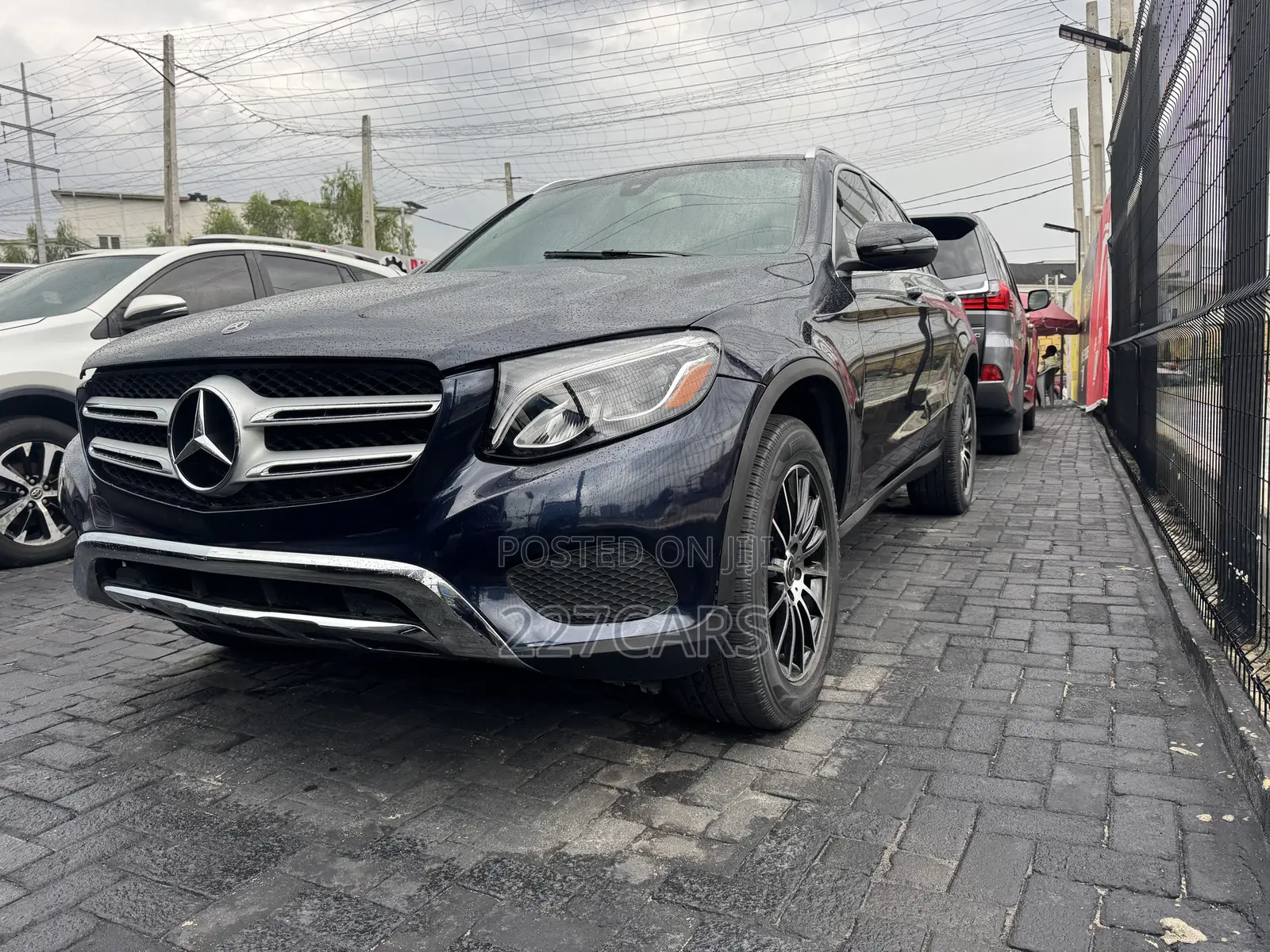 Mercedes-Benz GLC-Class 2019 Blue