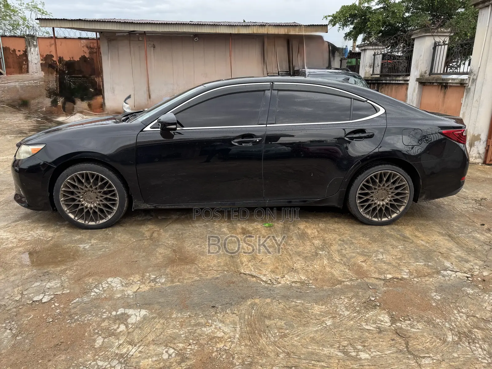 Lexus ES 2013 Black