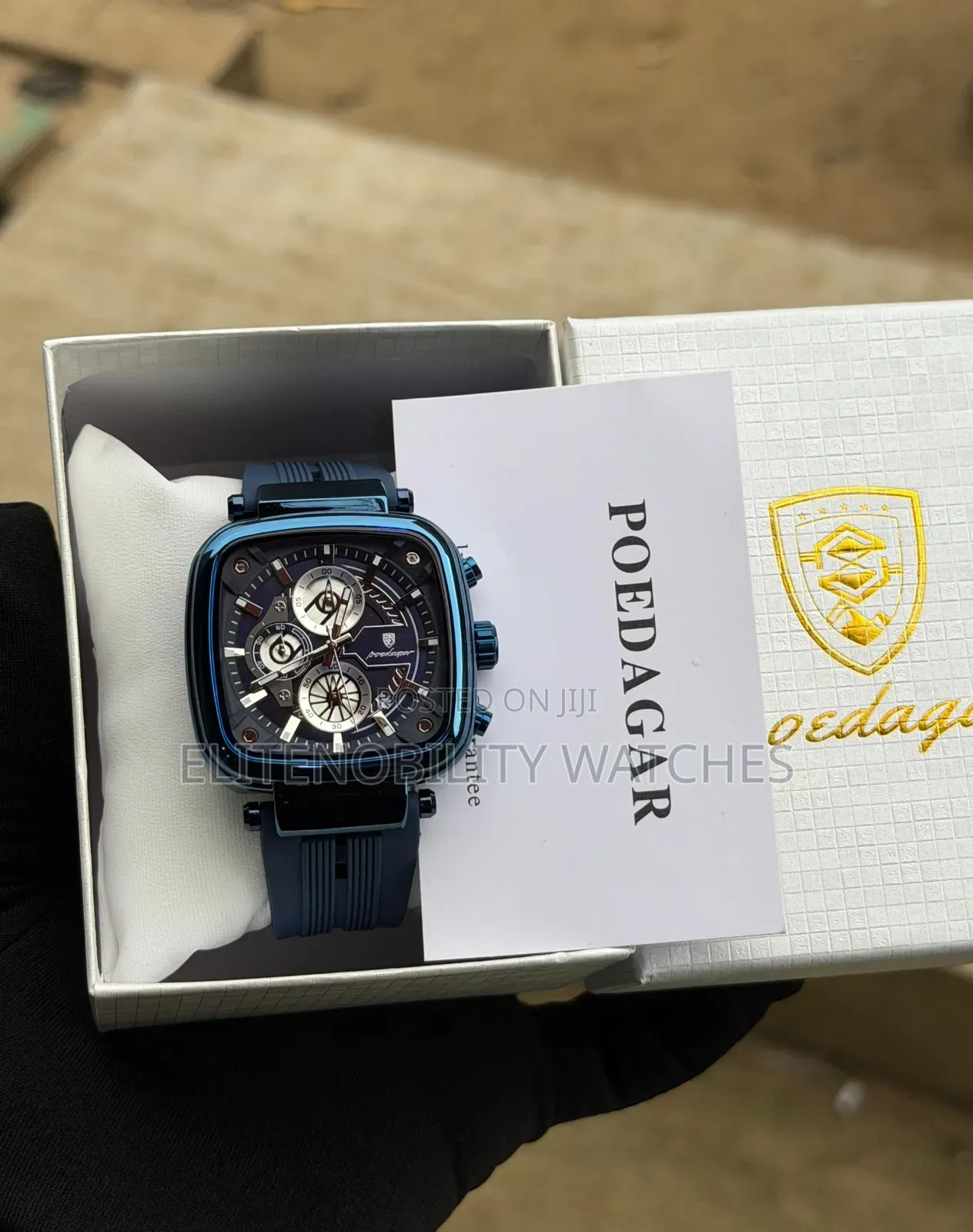 Poedagar Rubber Strap Watch // 32,000 // Pay on Delivery