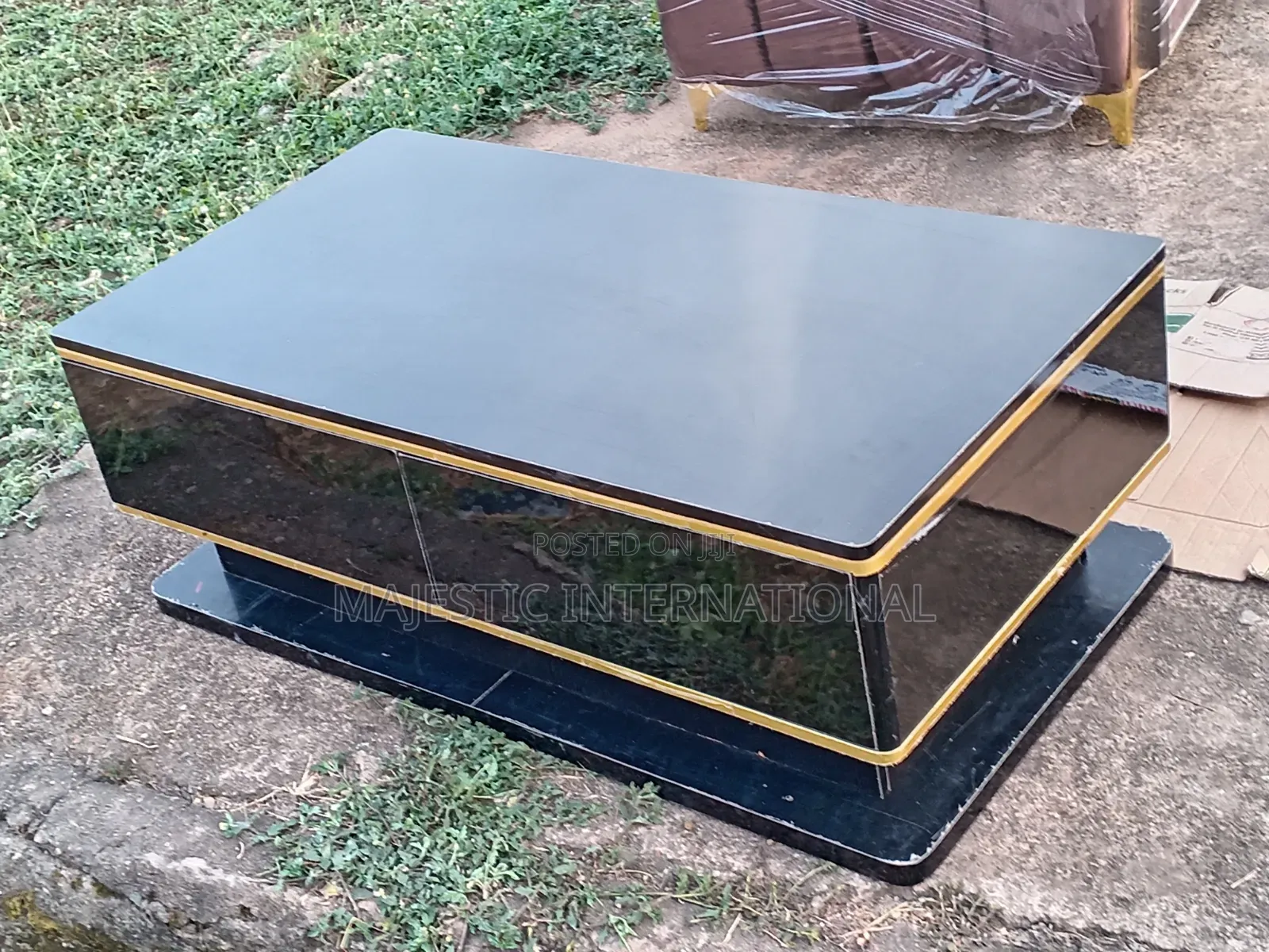 Beautiful Center Table