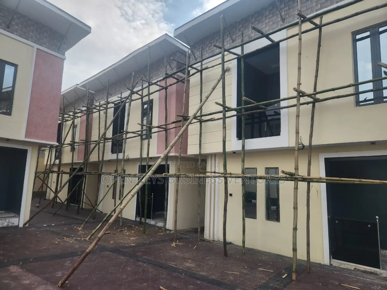 Furnished 4bdrm Duplex in High Court Road for sale