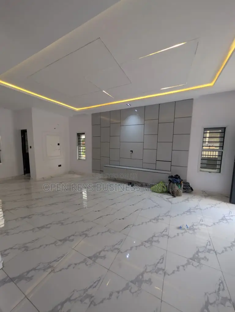 Furnished 3bdrm Bungalow in Owu Crown, Iwo Road for sale