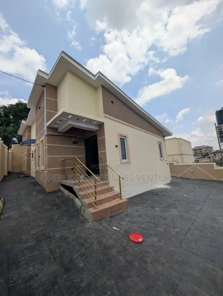Furnished 3bdrm Bungalow in Owu Crown, Iwo Road for sale