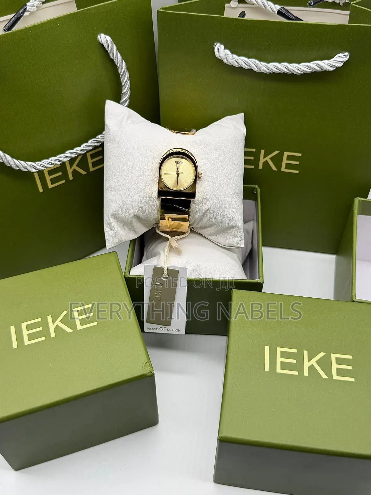 Ieke Female Watch