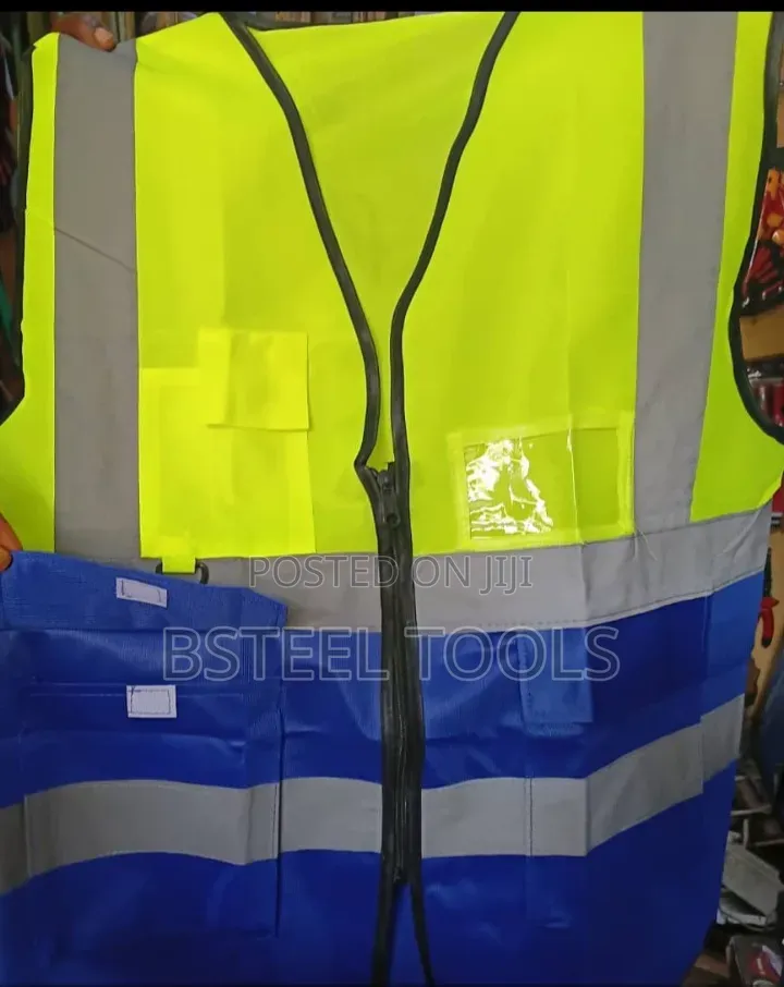Reflective Safety Jacket With Zipper – High Visibility Workwear Vest