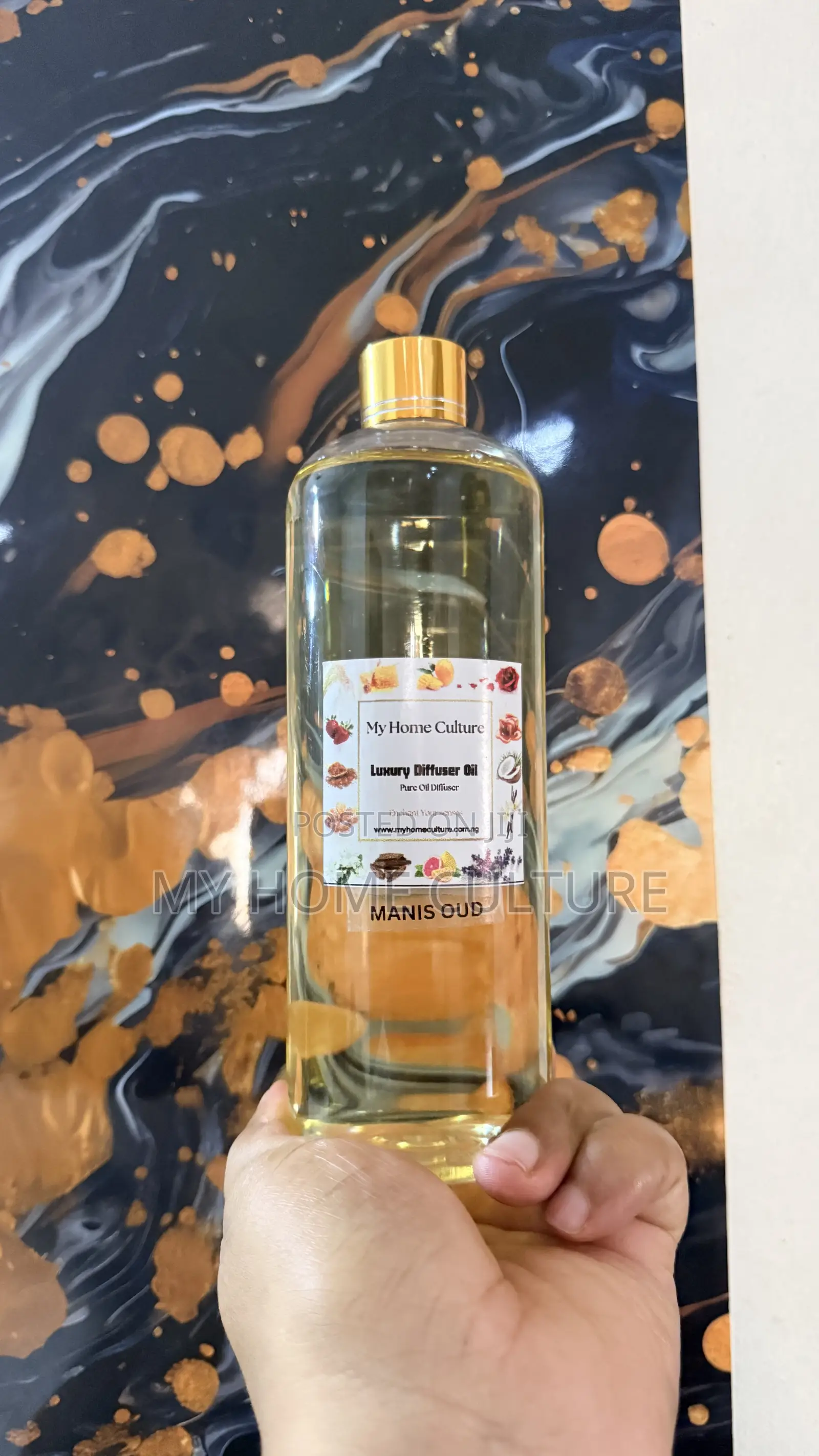 Fragrance Oil for Scent Diffuser 500ml (Black Orchid or Manis Oud)