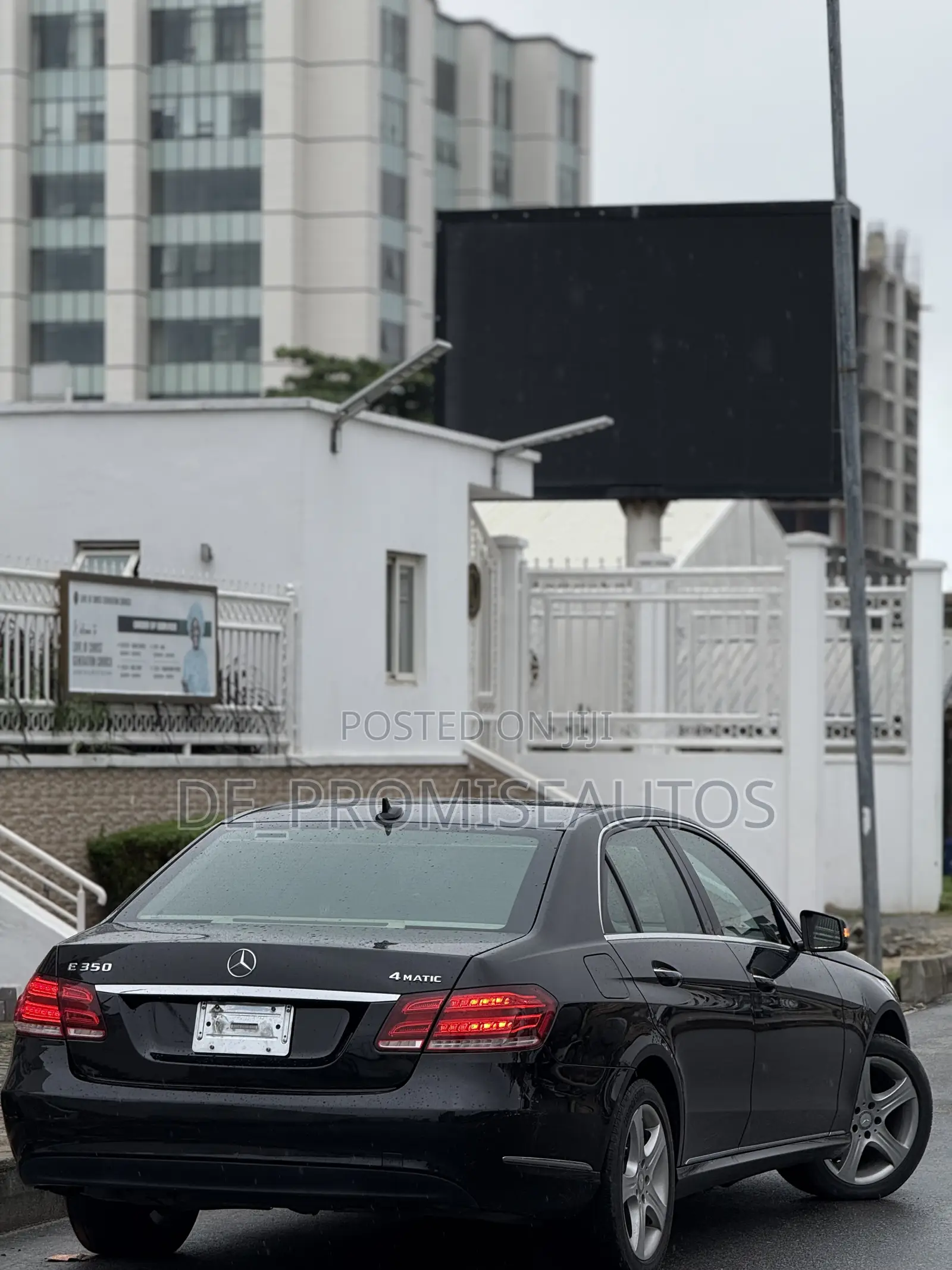 Mercedes-Benz E350 2014 Black