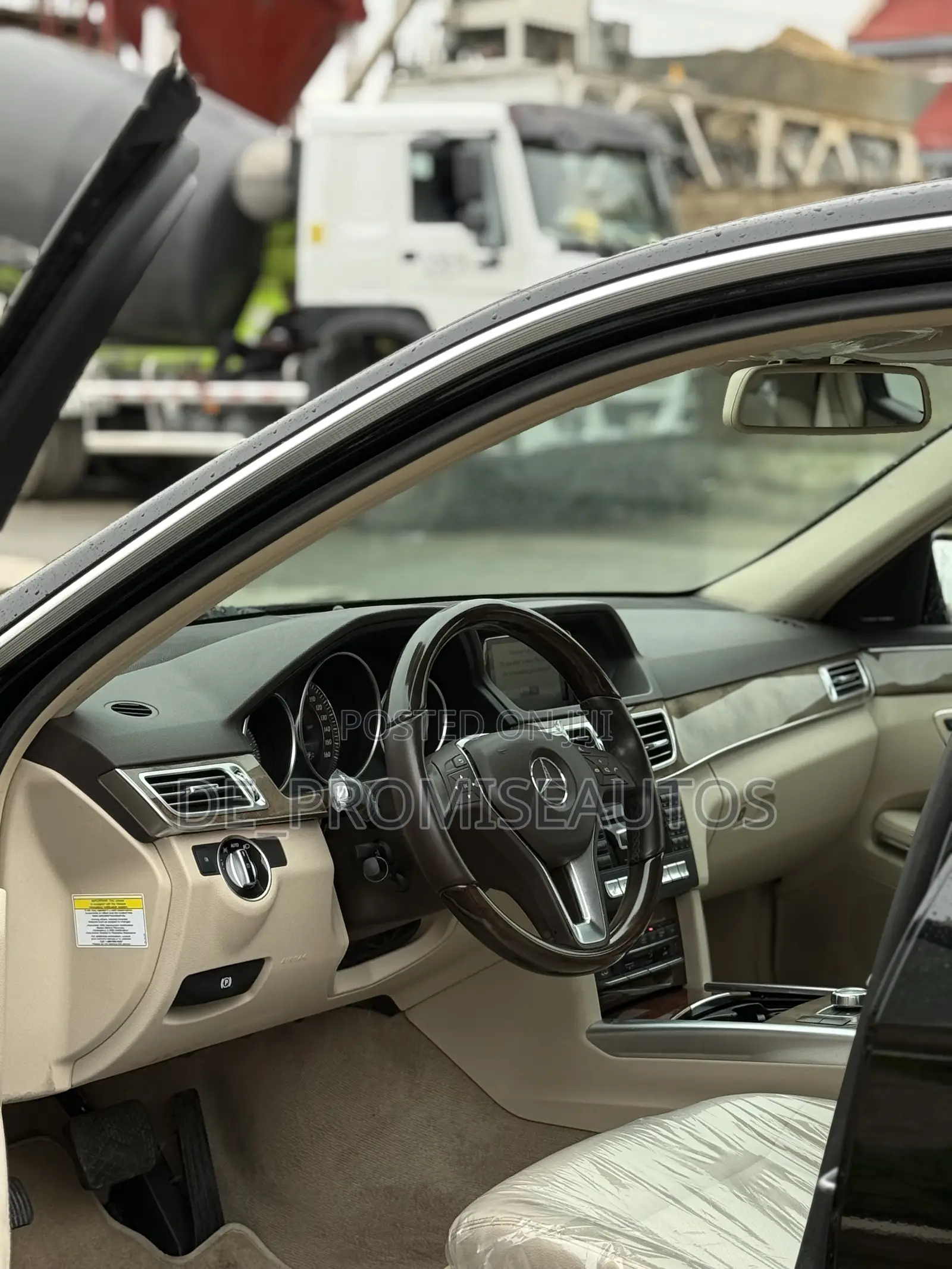 Mercedes-Benz E350 2014 Black
