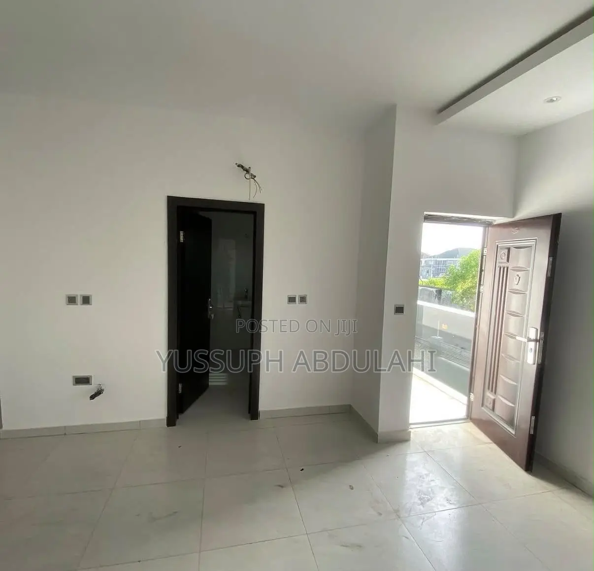 3bdrm Apartment in Ikota for rent