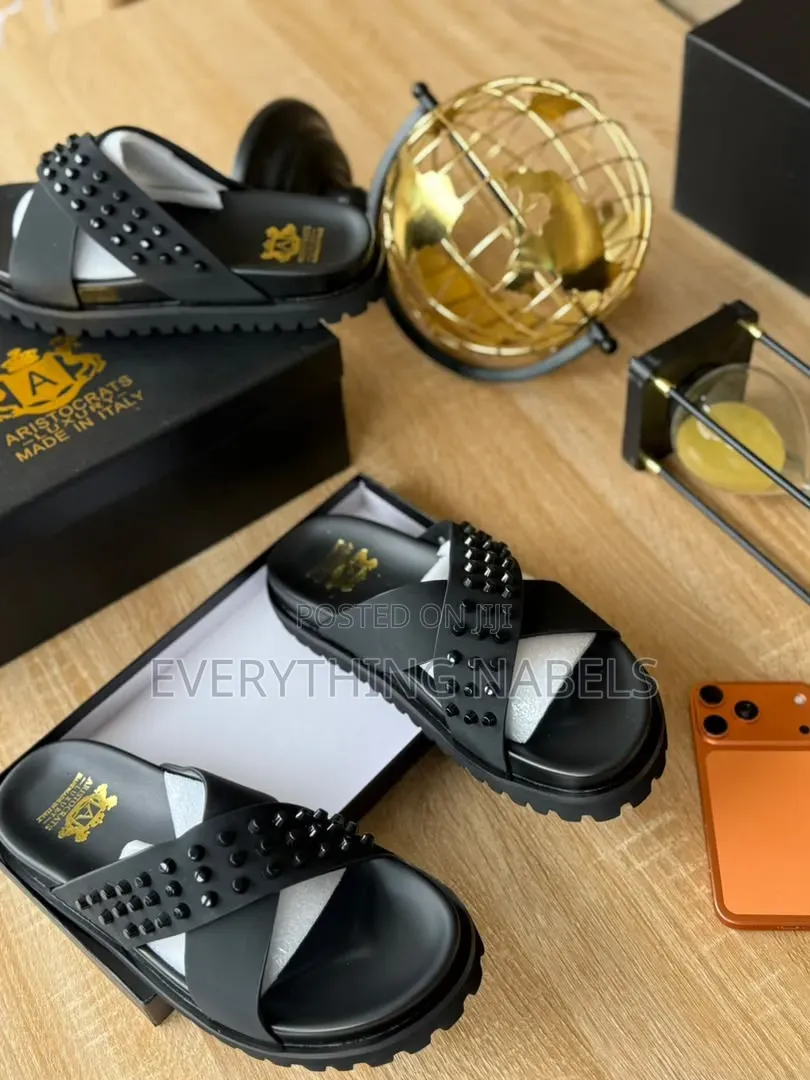 Aristocrat Premium Slippers